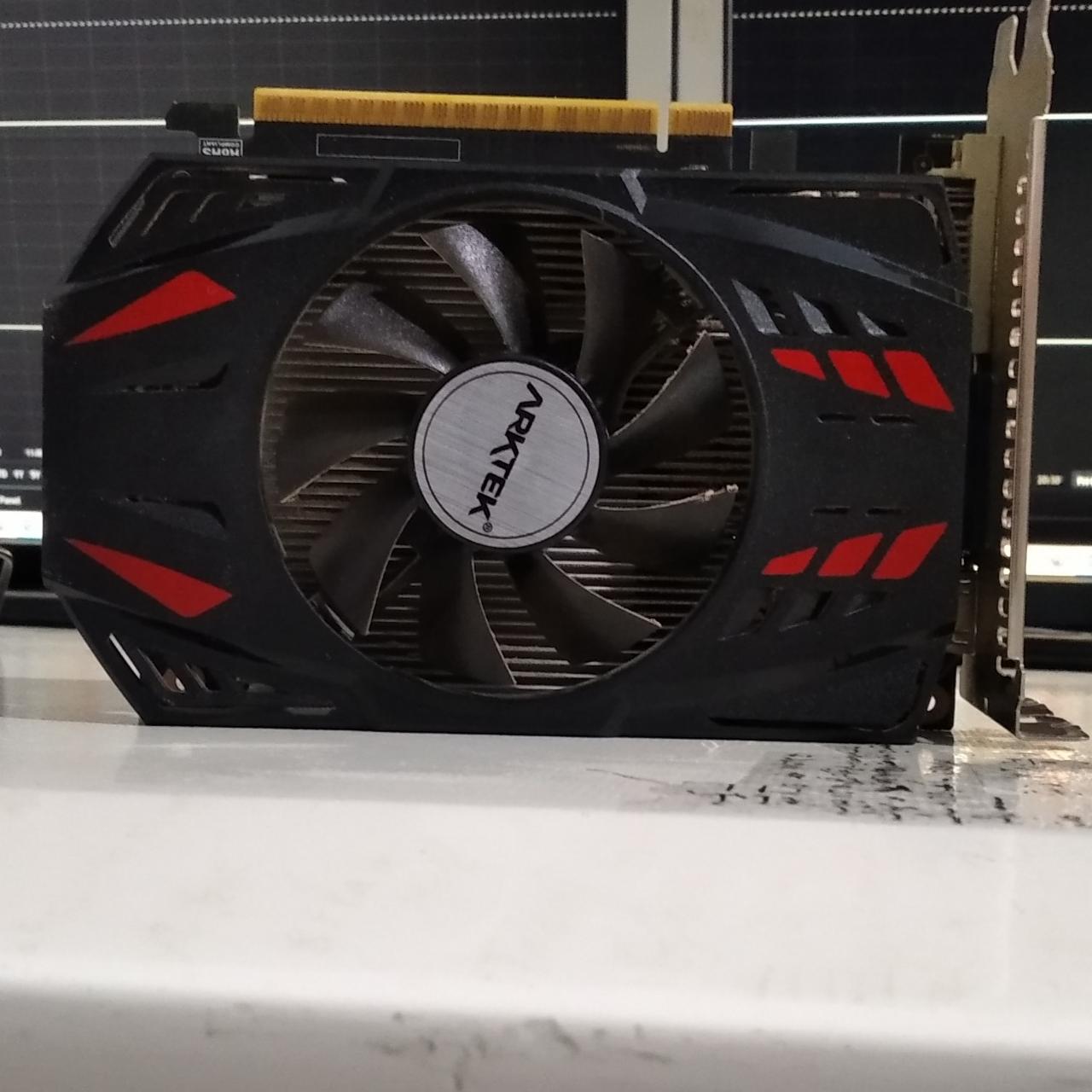 کارت گرافیک 4گیگ