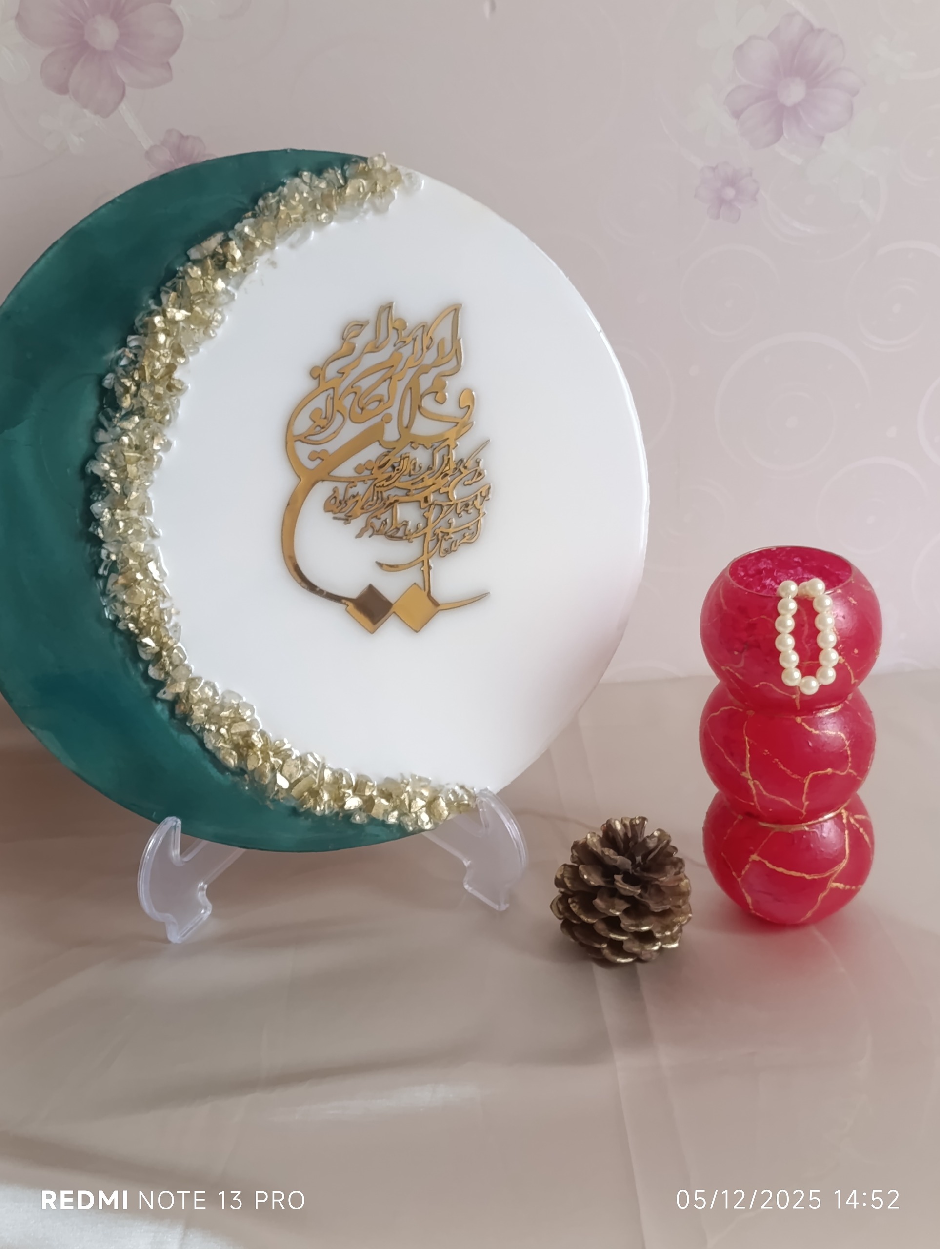 دیوارکوب رزینی وانیکاد