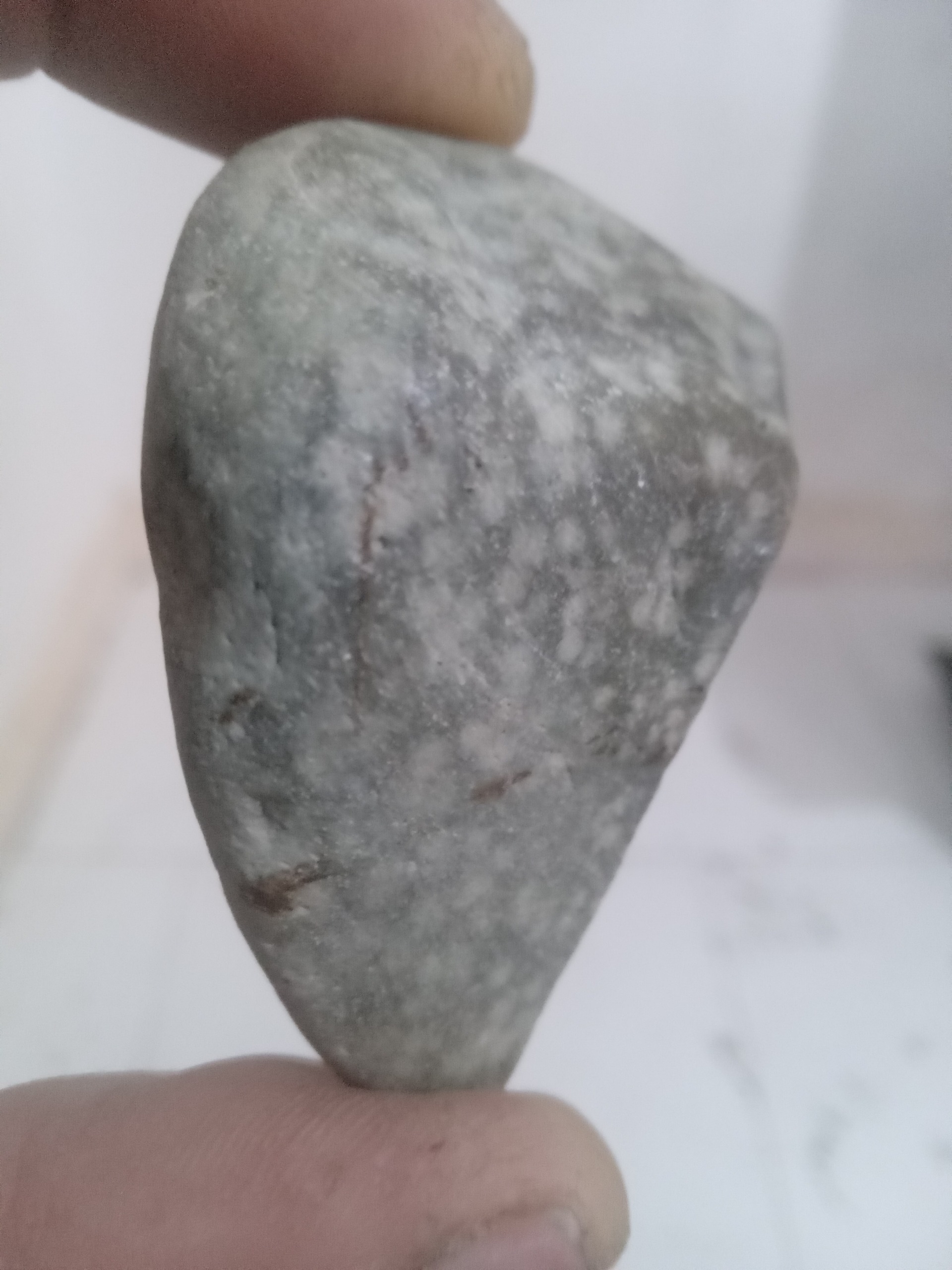 سنگ راف الماس خام سبز رنگ