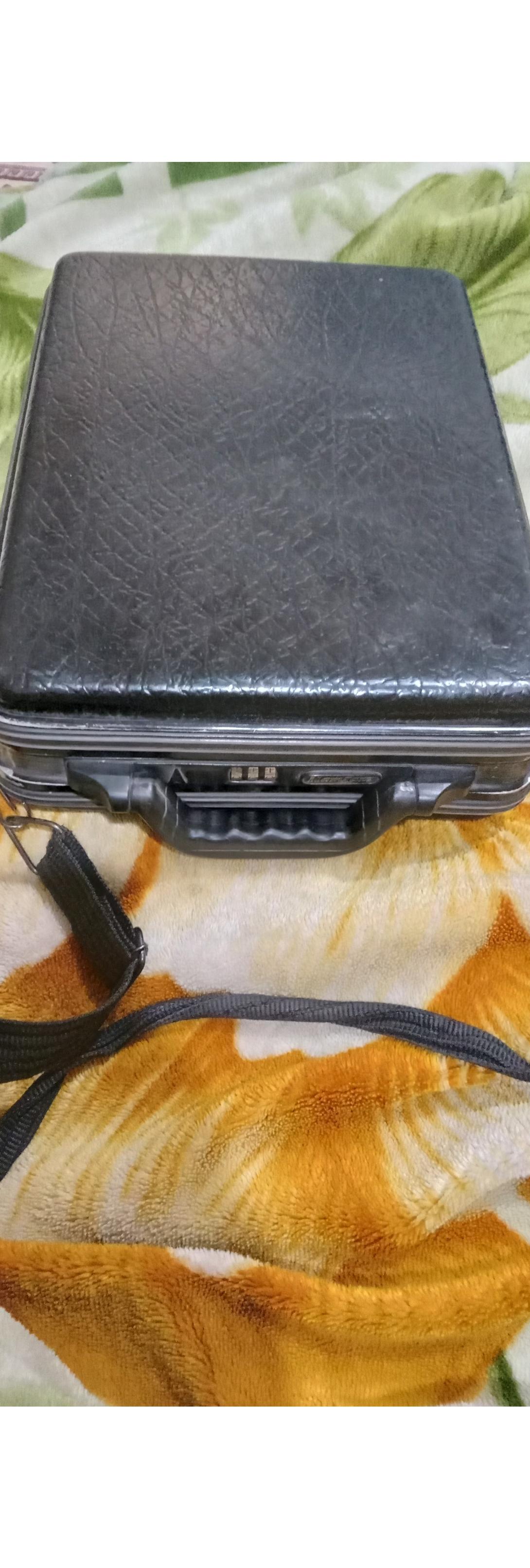 کیف قدیمی دوشی