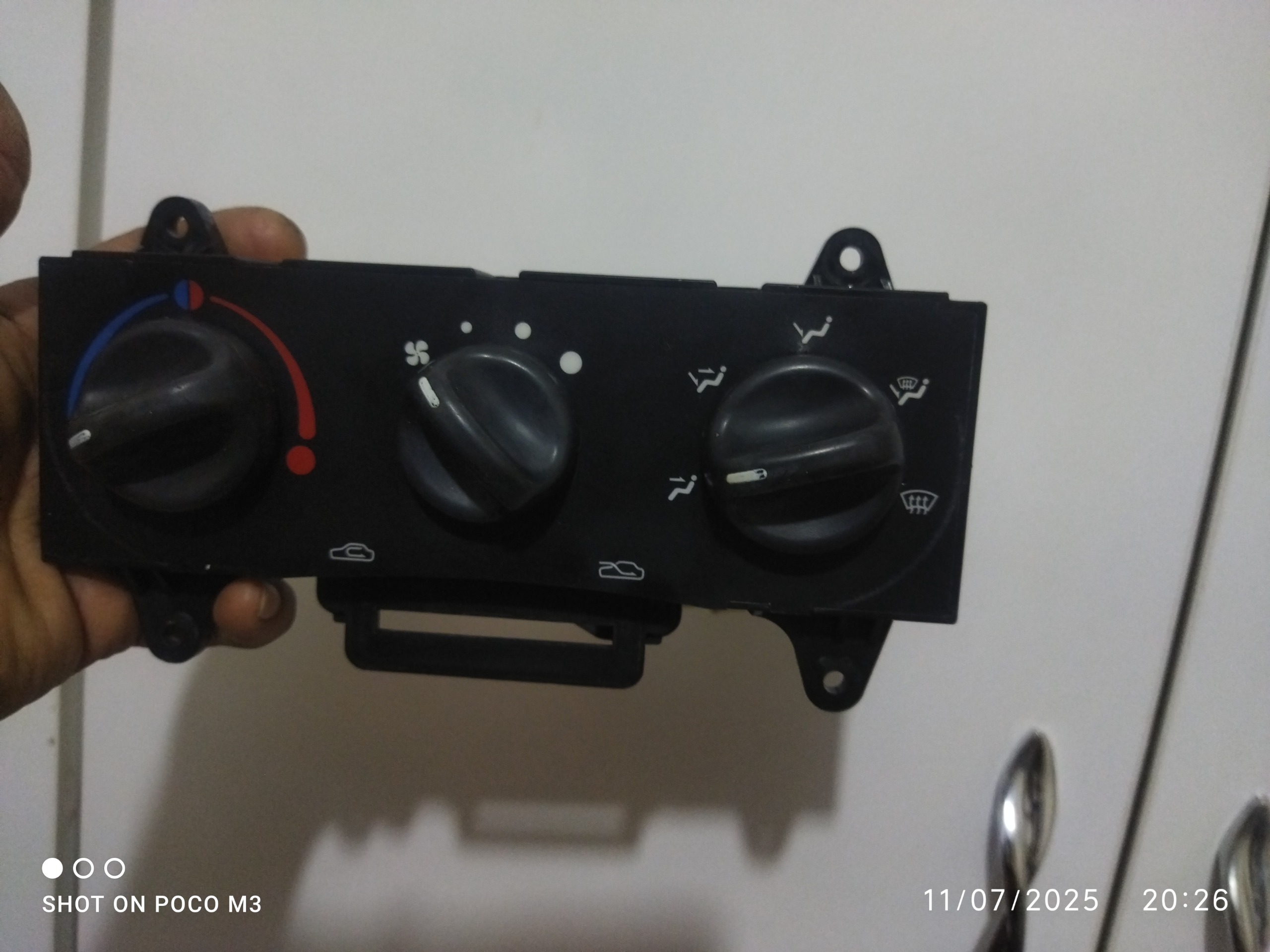 پنل بخاری پراید 131