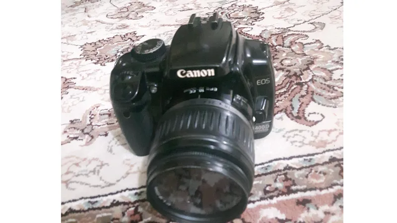 دوربین عکاسی Canon 400D با لنز 18-55 میلیمتر