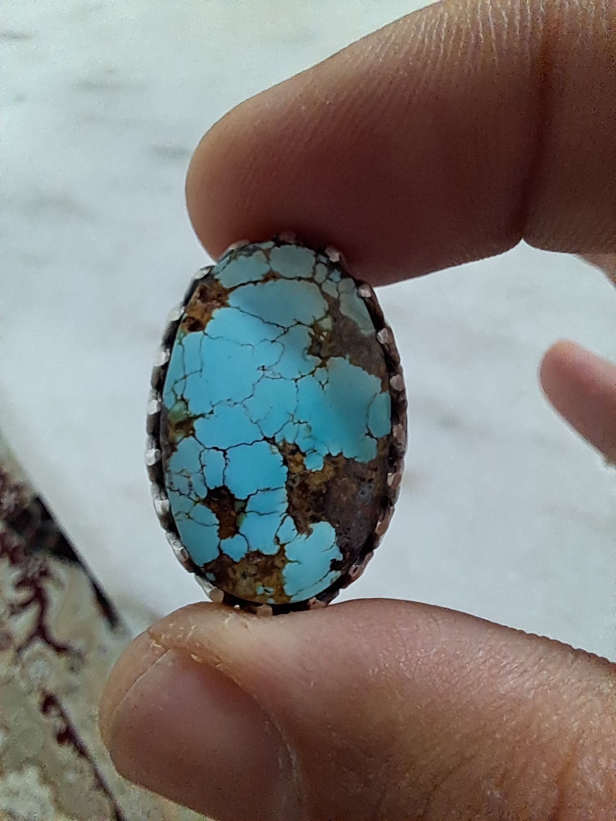 انگشتر فیروزه عنکبوتی