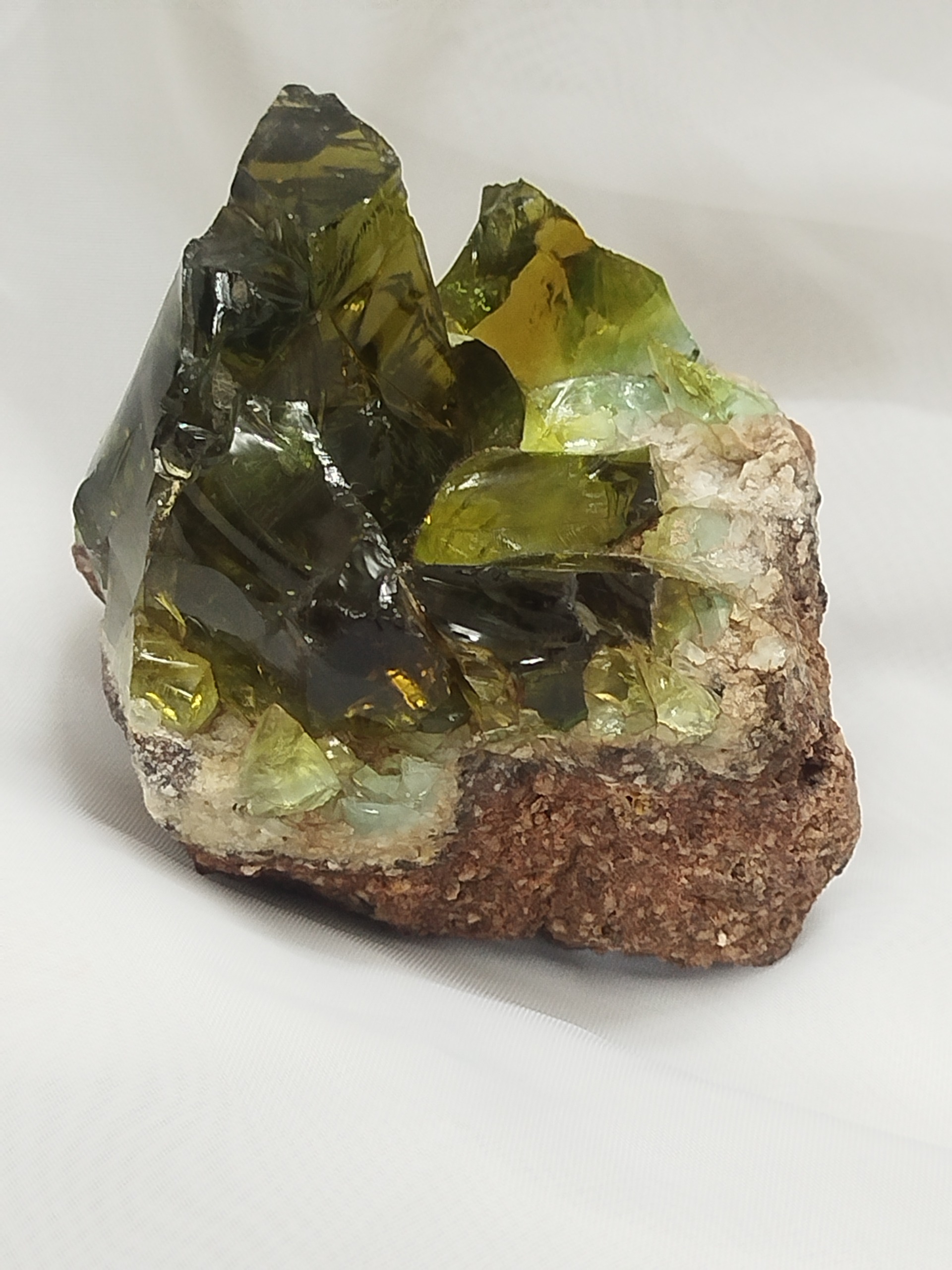 سنگ ابسیدین معدنی
