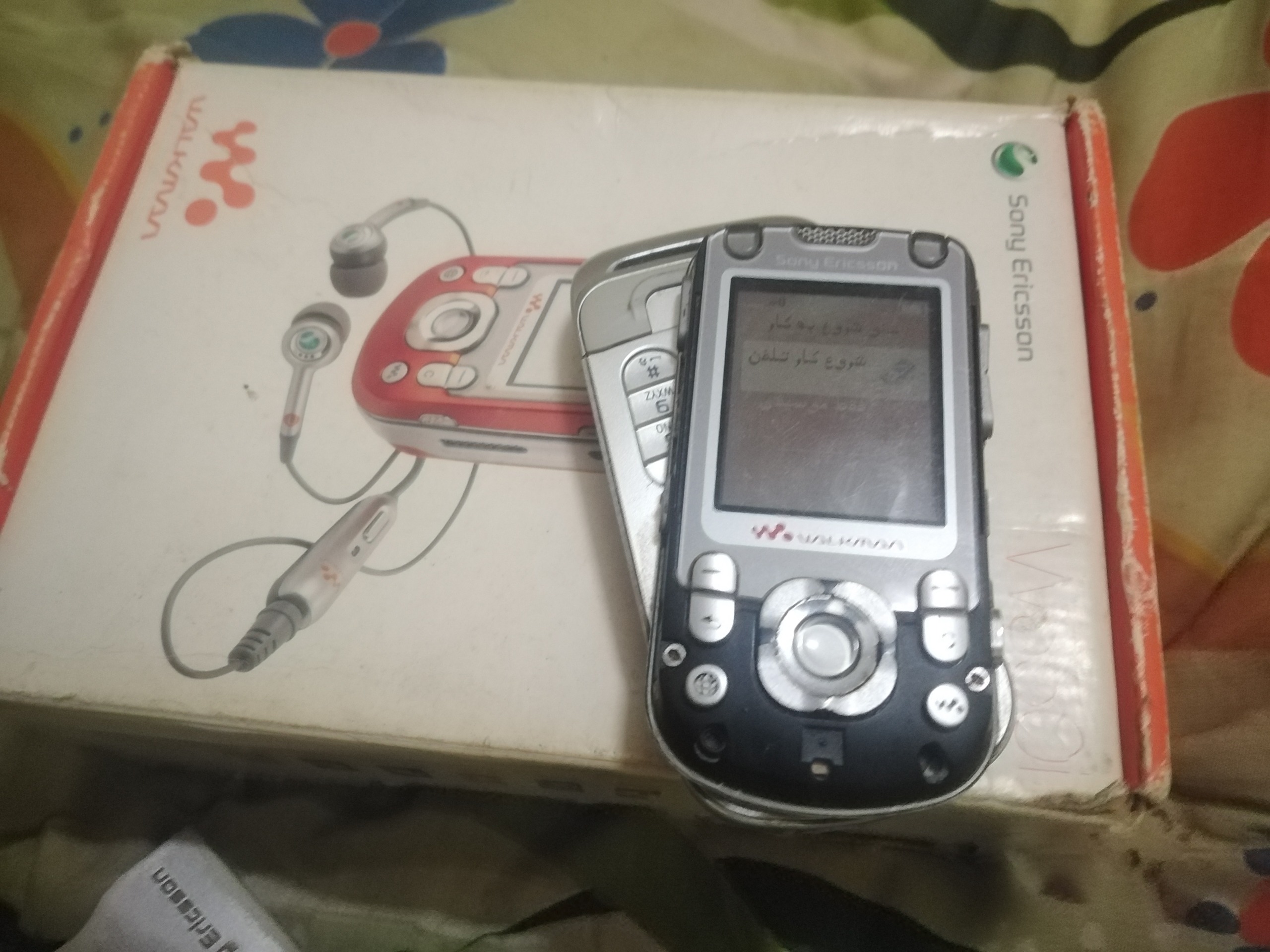 گوشی موبایل سونی اریکسون w550