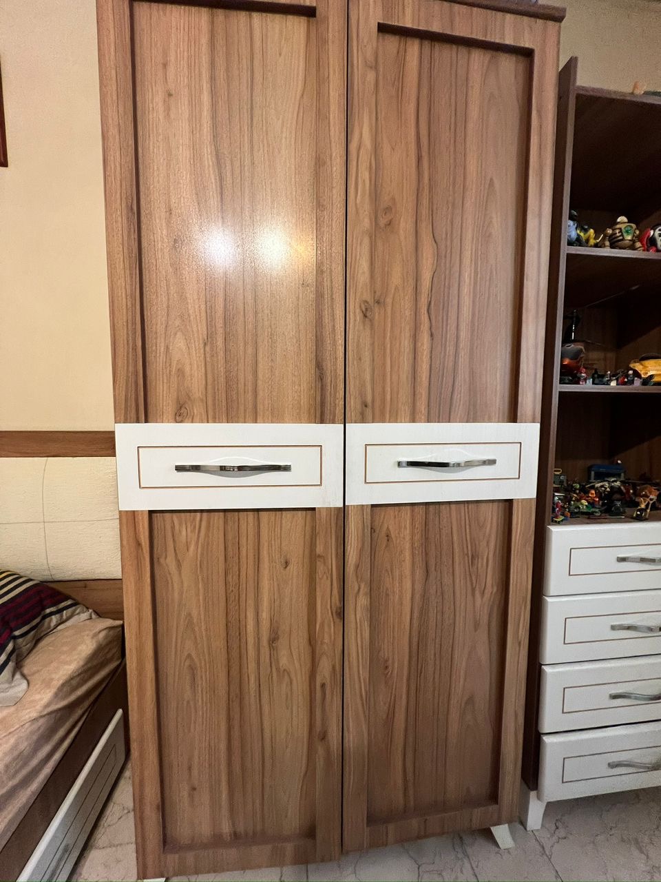 کمد و کتابخونه نو