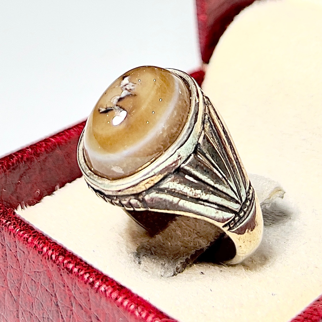 انگشتر باباقوری نطفه دارپرگاری اصل معدنی