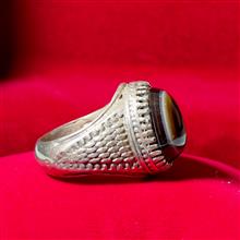 انگشترباباقوری