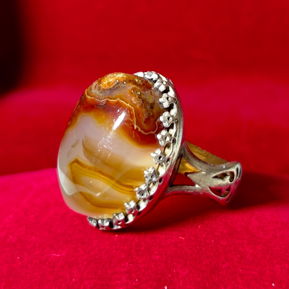 انگشتر عقیق آبدار سلیمانی شجردار