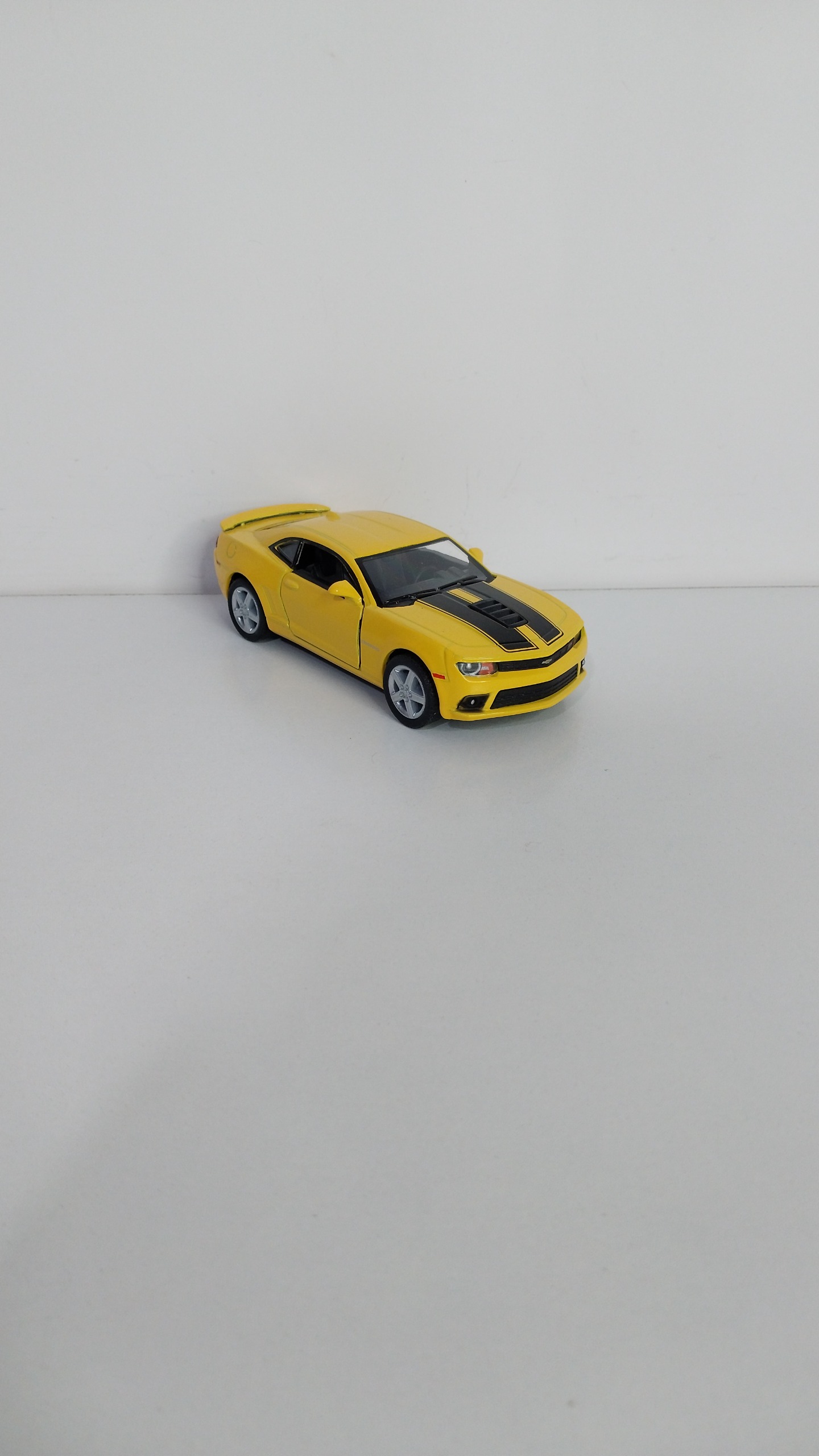 ماشین فلزی شورولیت کامارو برند کینسمارت