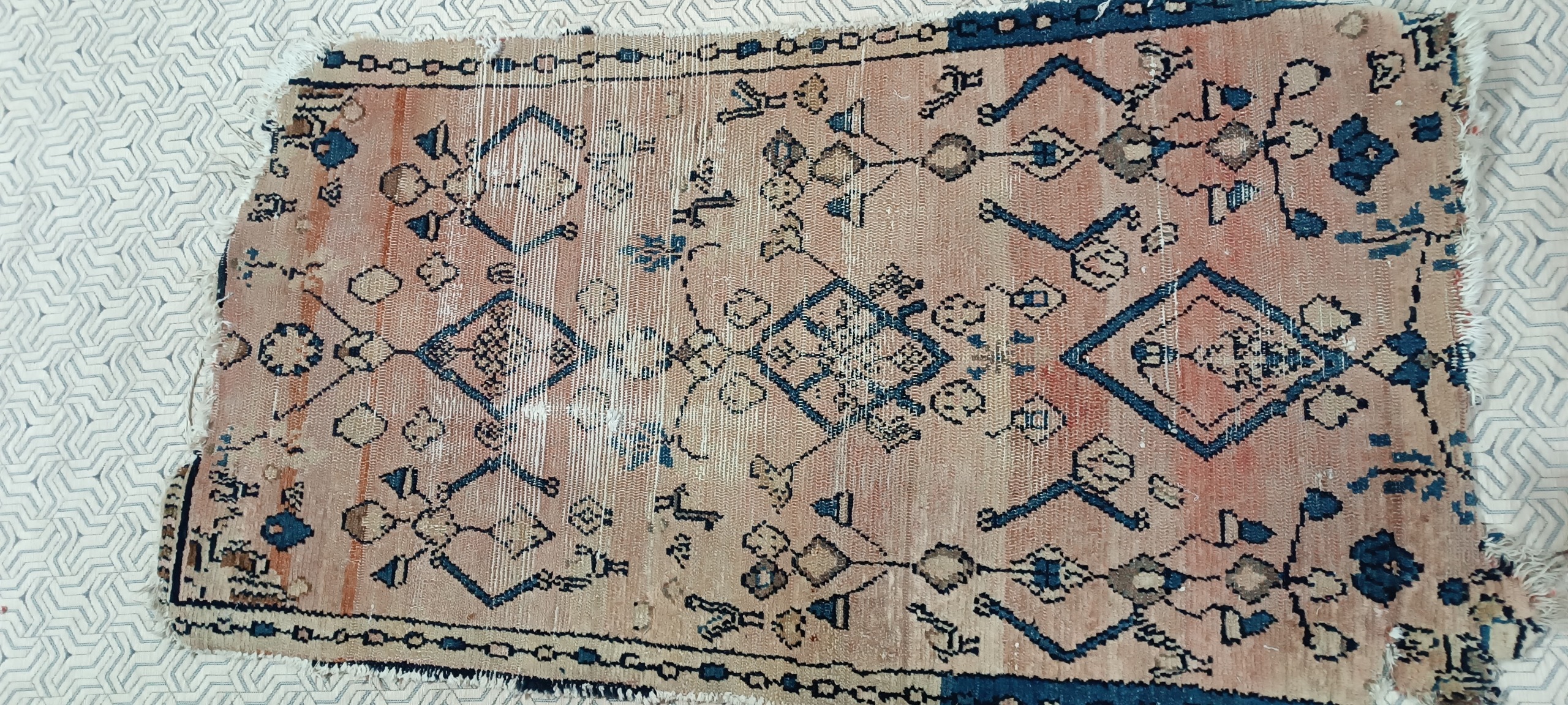 قالیچه 150ساله دشت شاره ویرانه کردستان باستانی