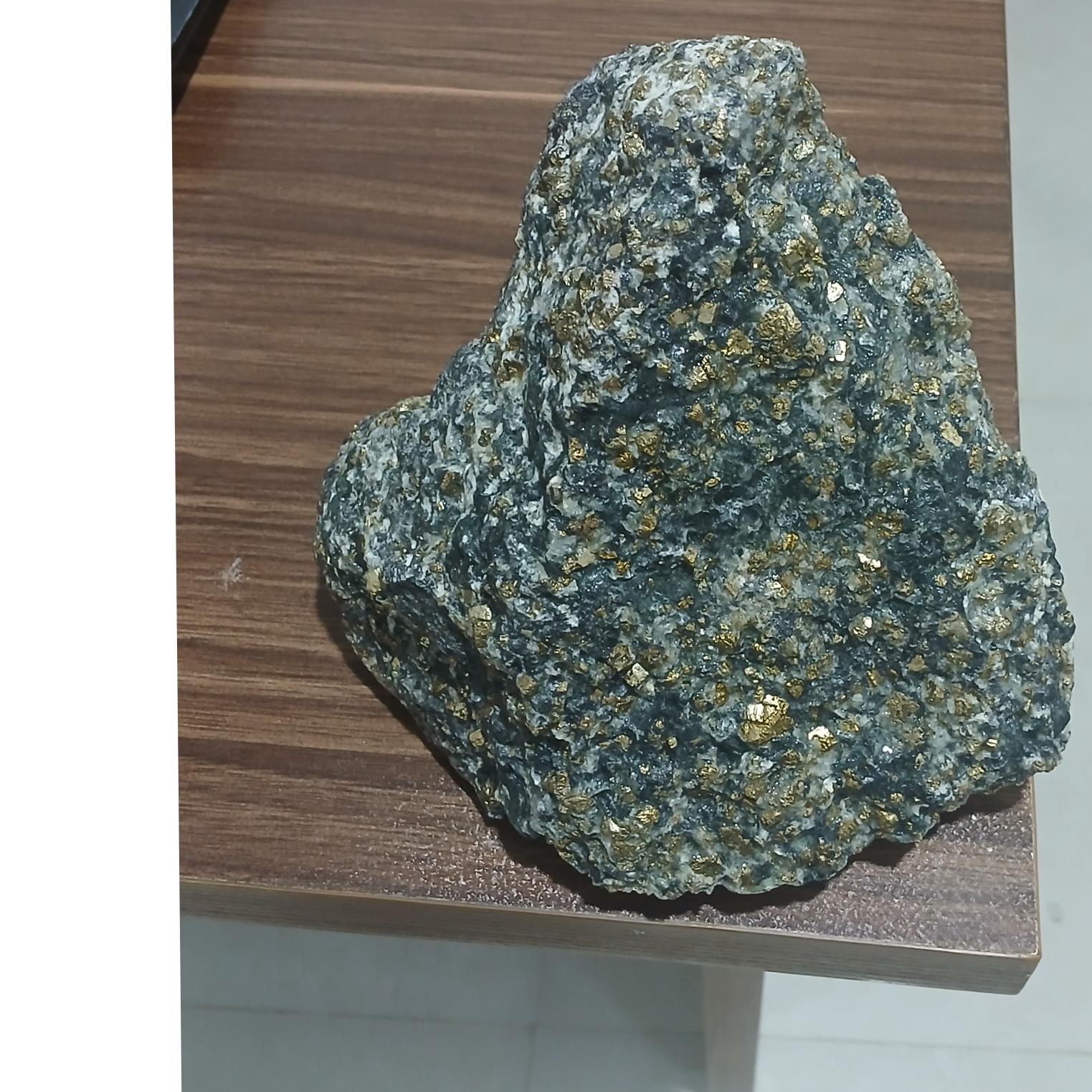 سنگ معدن آهن و پیریت