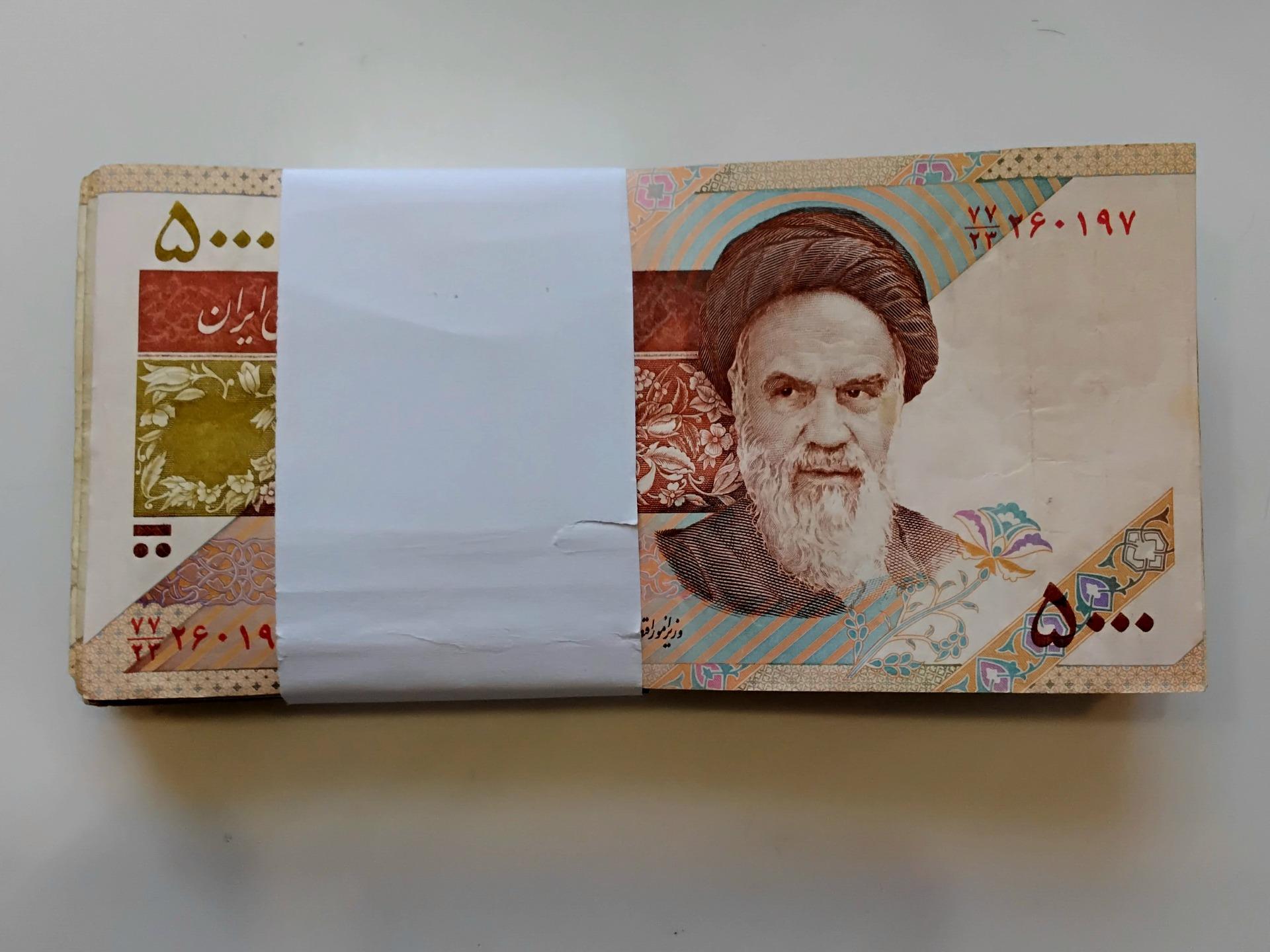 بسته اسکناس پانصدی 100 برگ