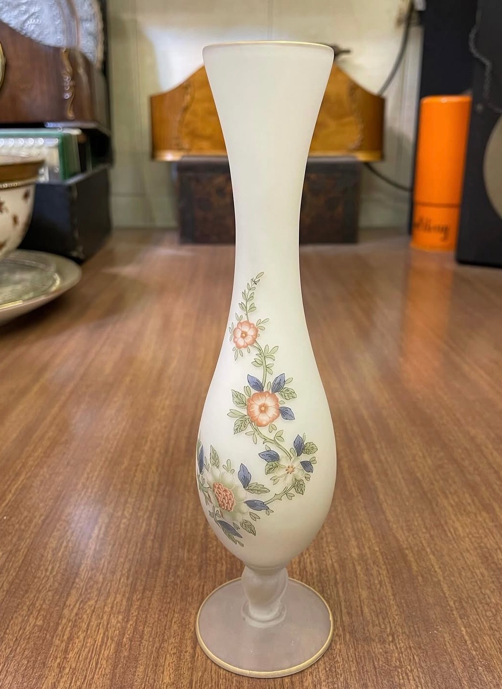 گلدان قدیمی اوپالین فرانسه