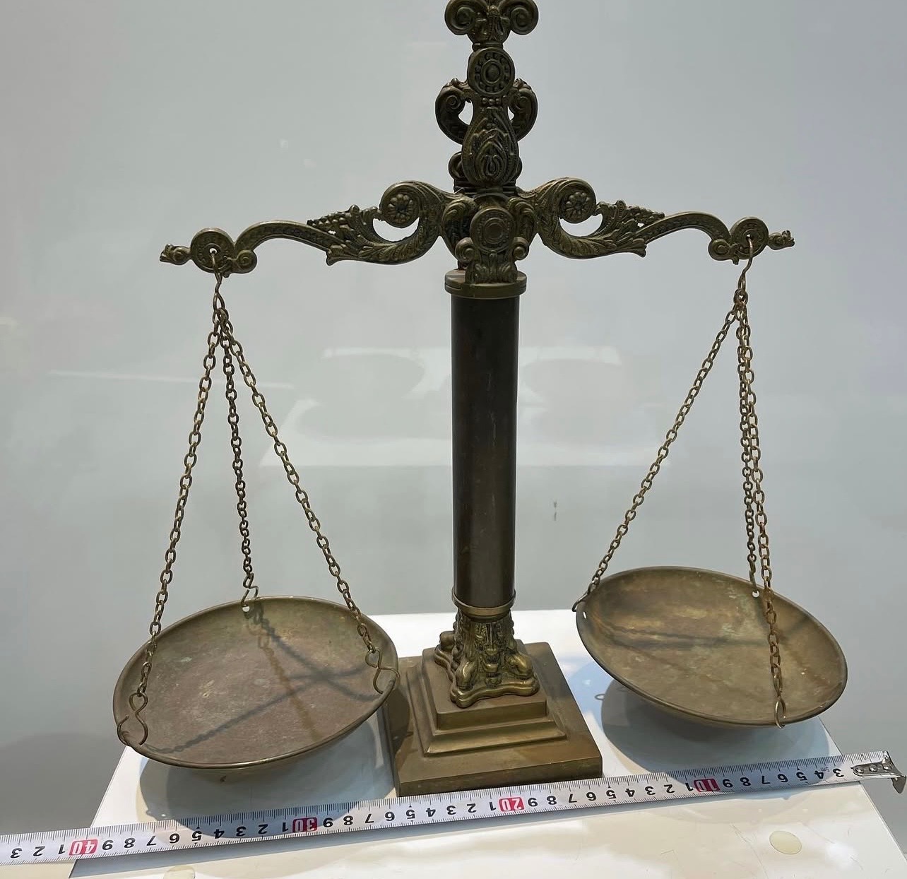 نرازوی زرگری انگلیسی