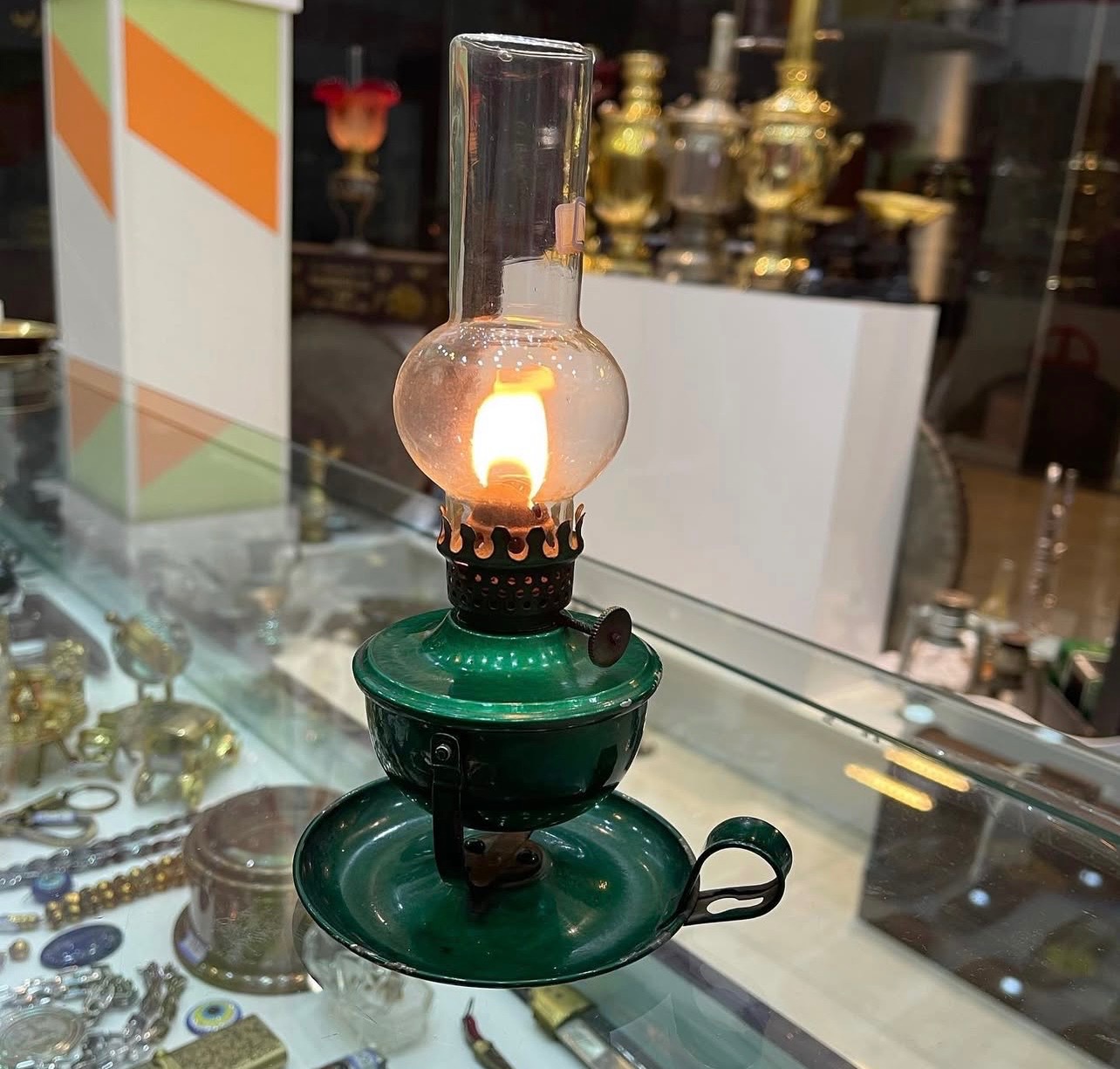 چراغ نفتی قدیمی