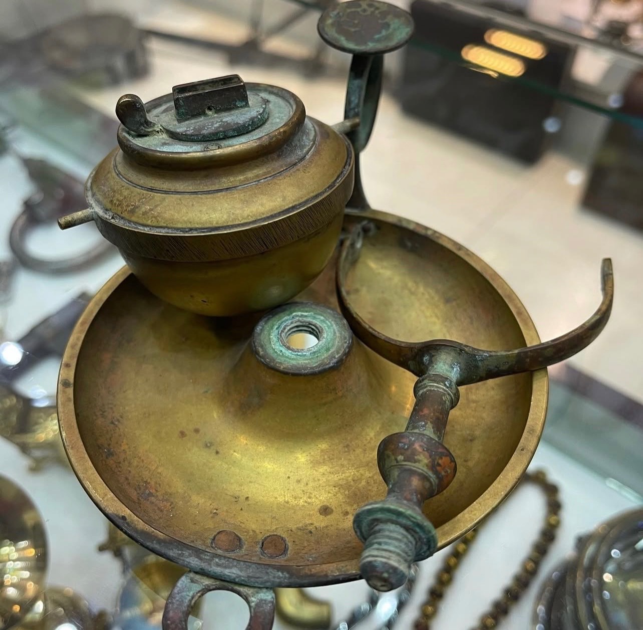 چراغ پیسوز قدیمی خارجی