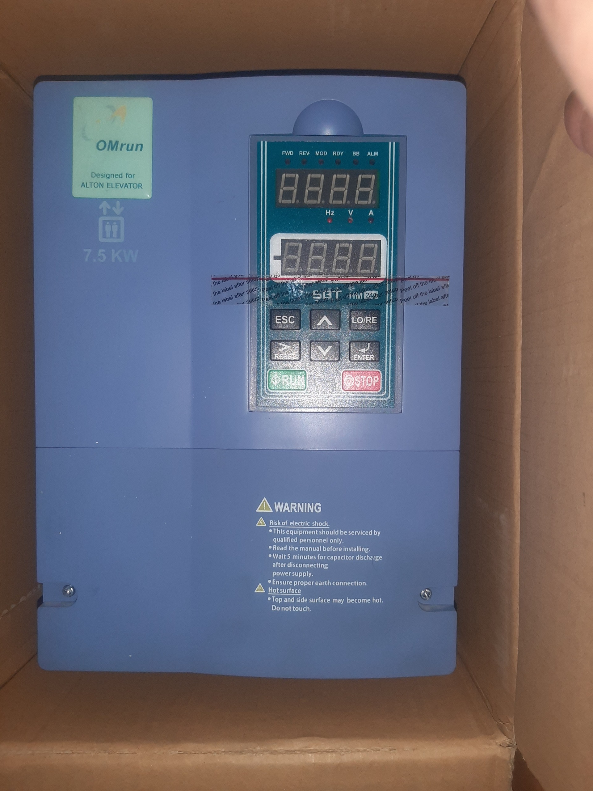درایویااینورترمخصوص اسانسورsbt lsis5 hp