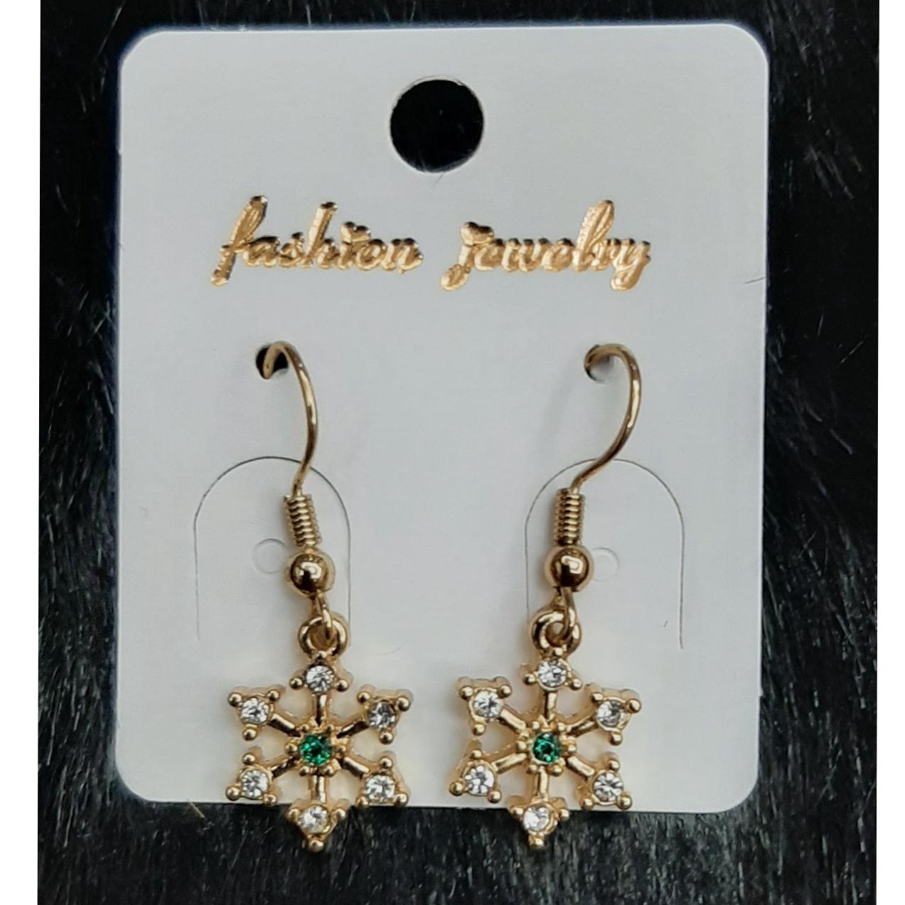 گوشواره طرح برف کریسمس