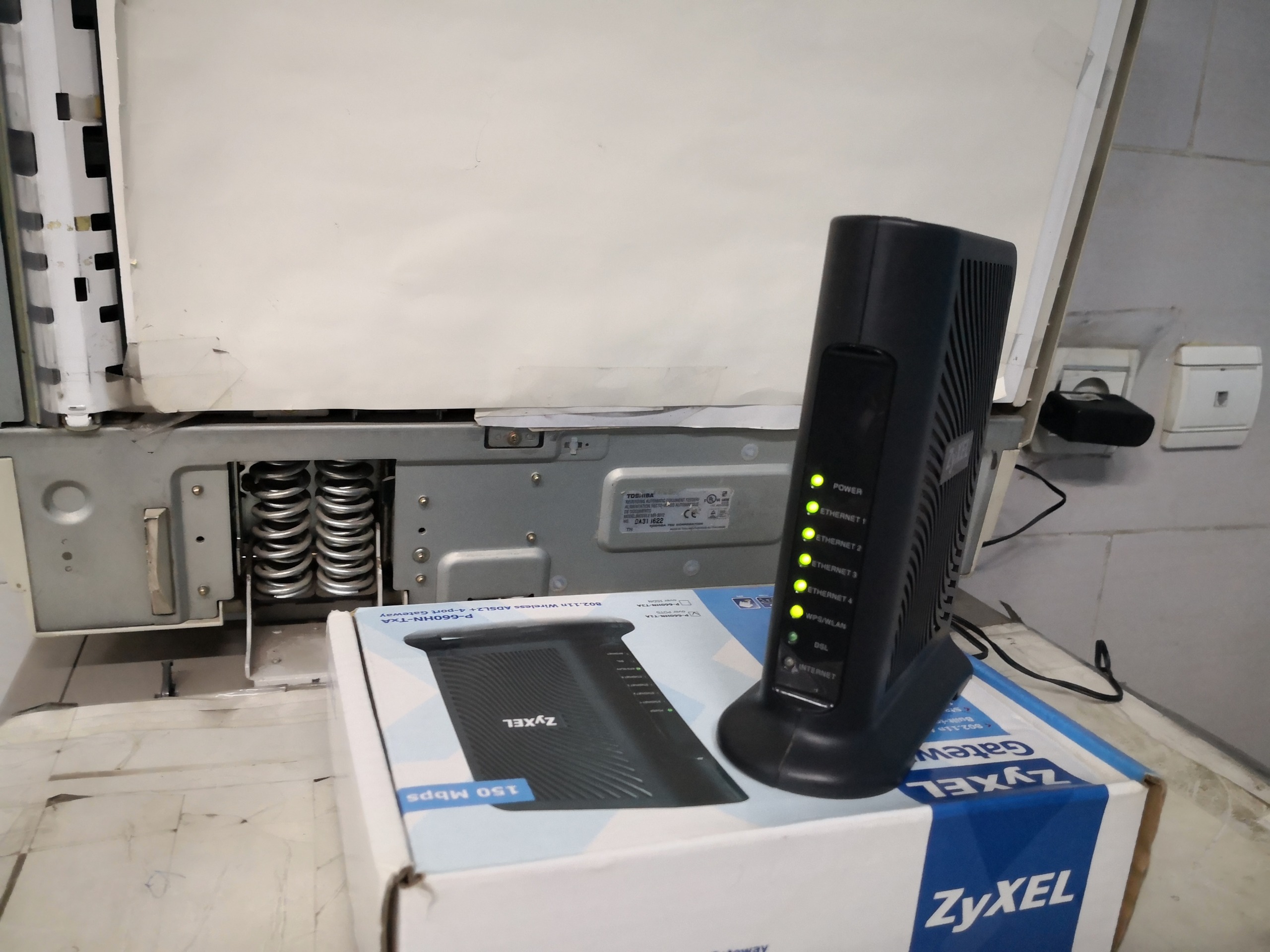 مودم adsl ZyXEL