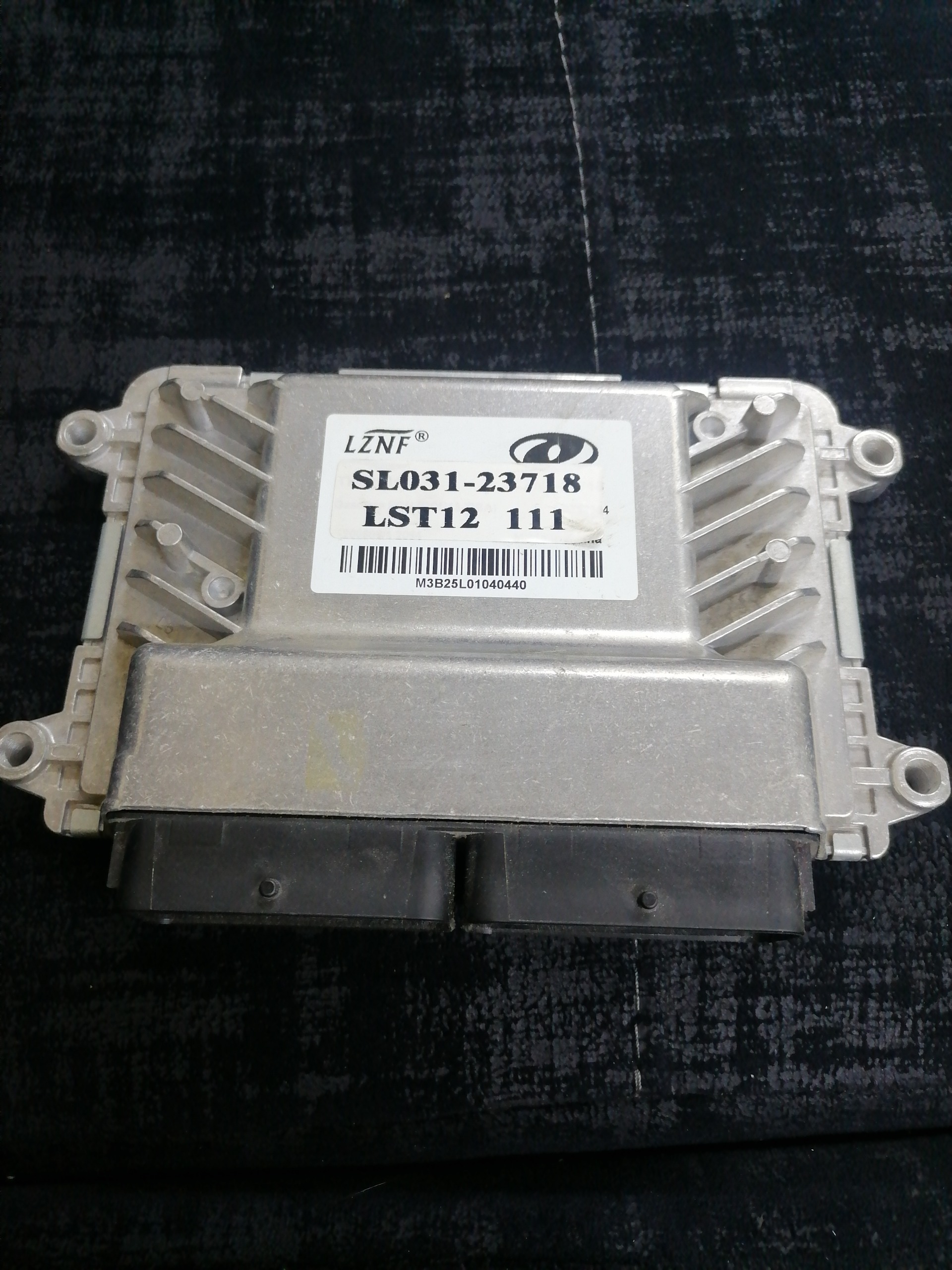 ایسیو ECU فابریک ساینا