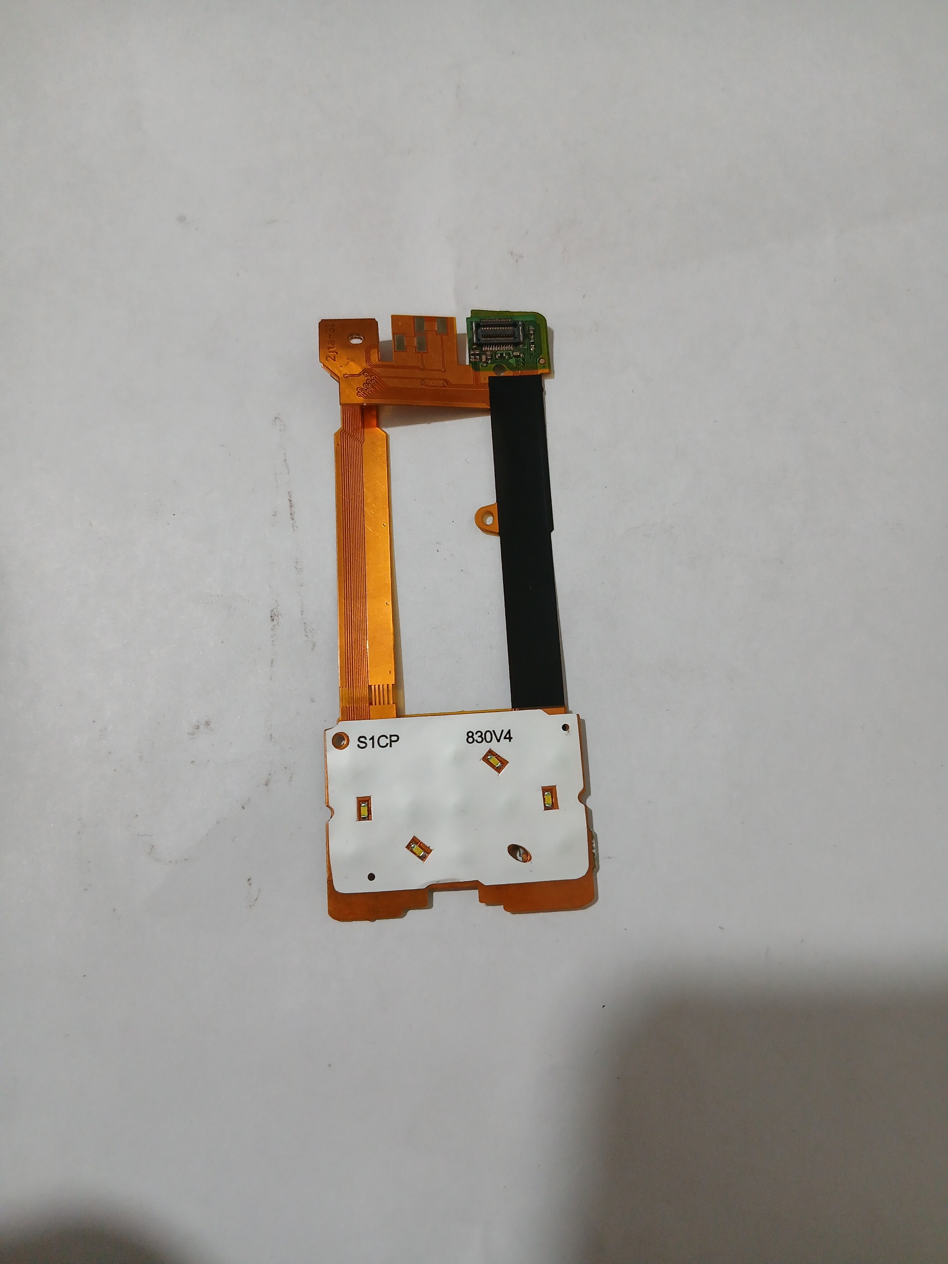 فلت گوشی نوکیا 7610S