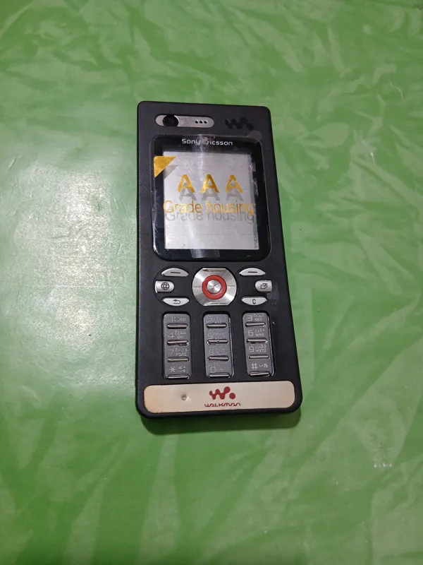 قاب اورجینال سونی اریکسون W880