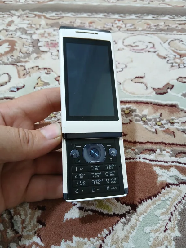 قاب و السیدی و فلت سونی اریکسون U10i
