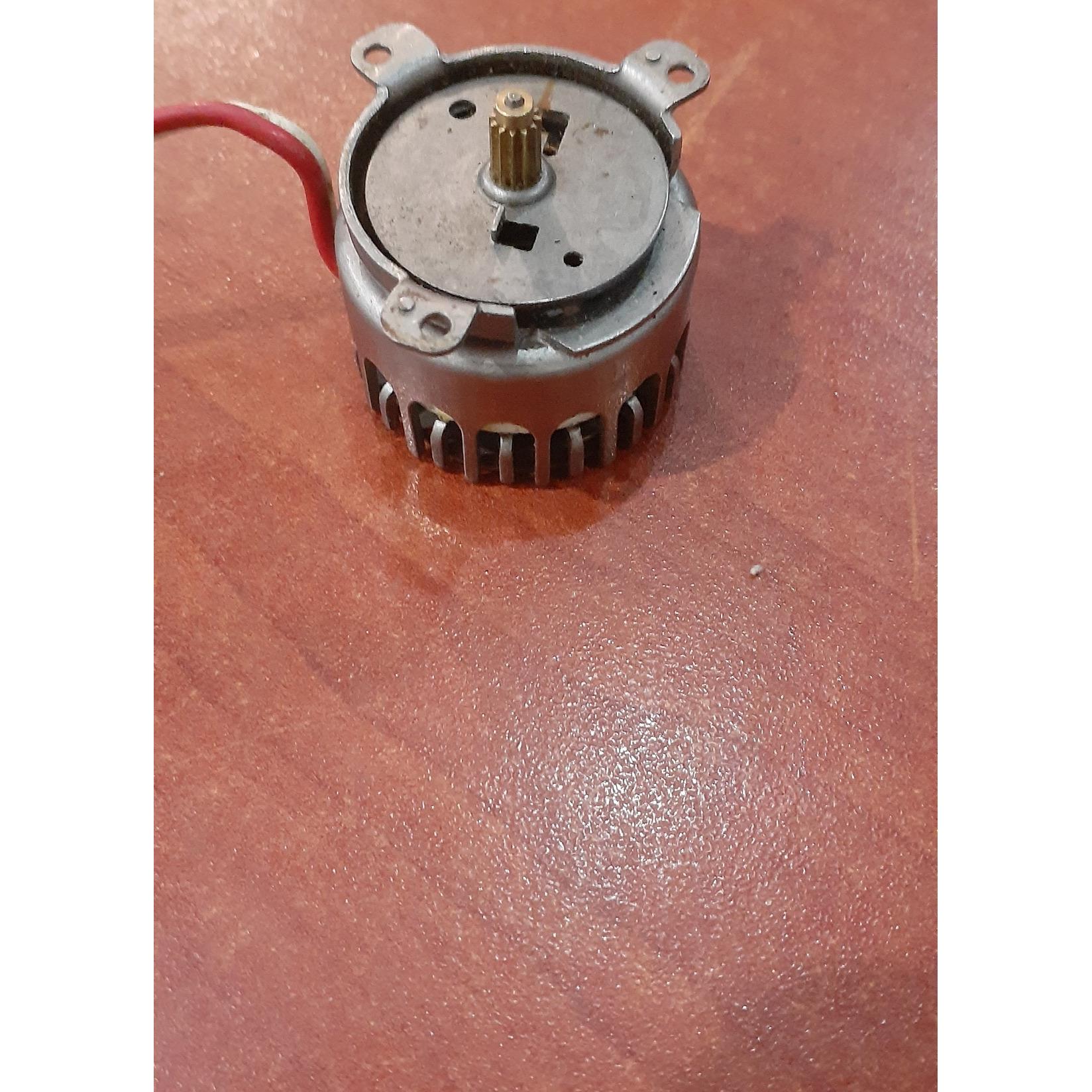 موتور  مغناطیسی