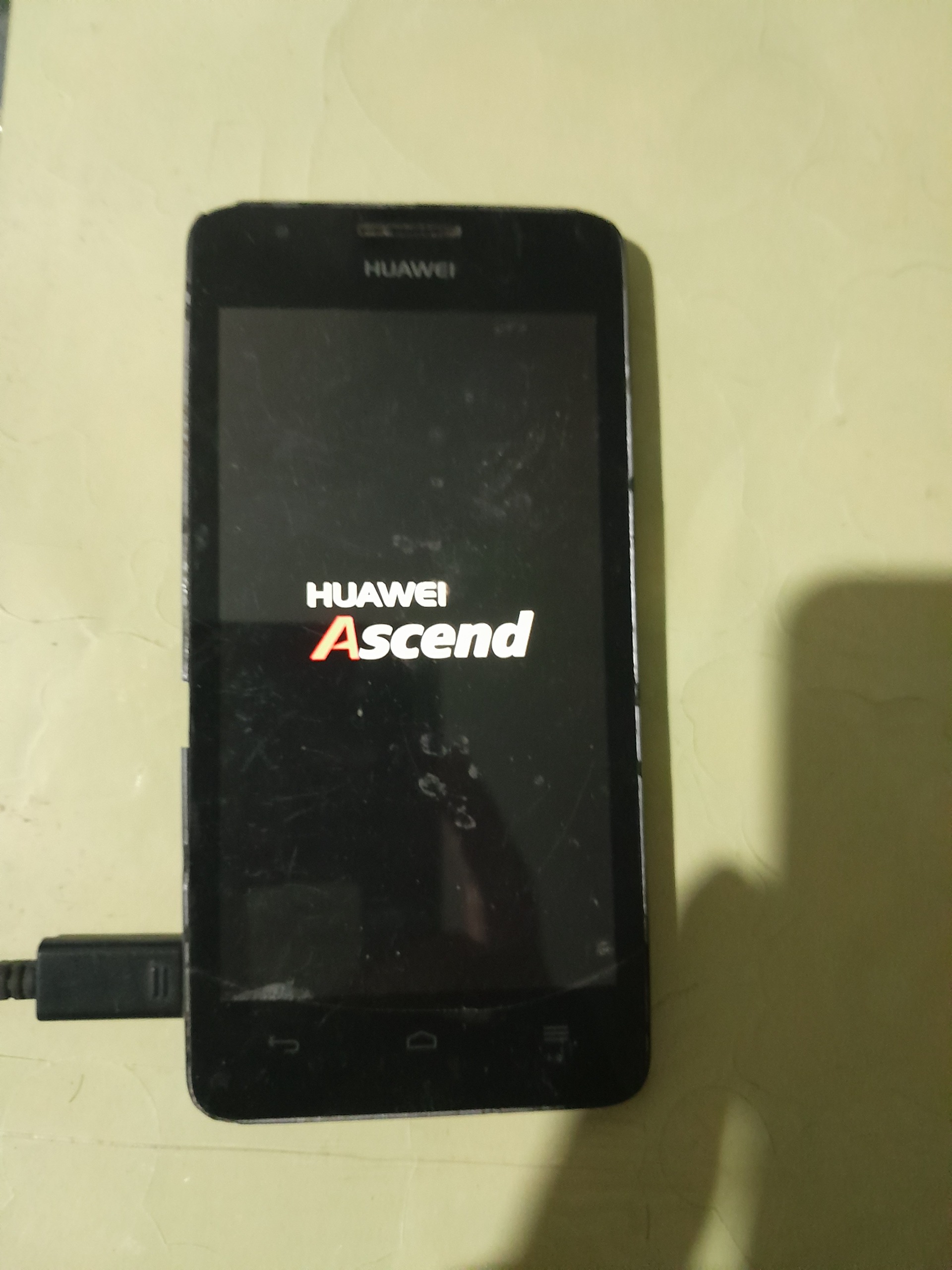 هوآوی G510 نیمه معیوب