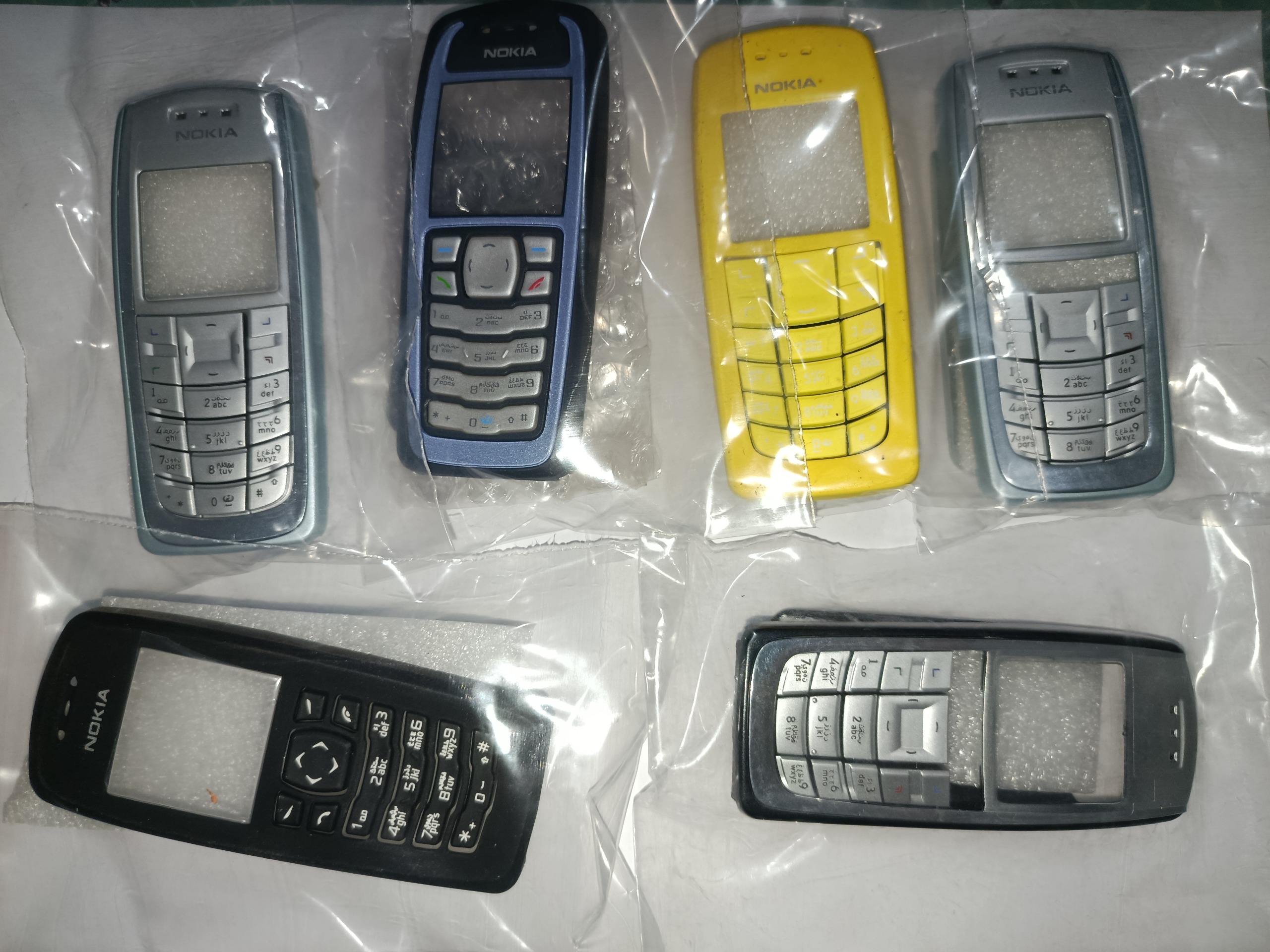 قاب Nokia 2500
