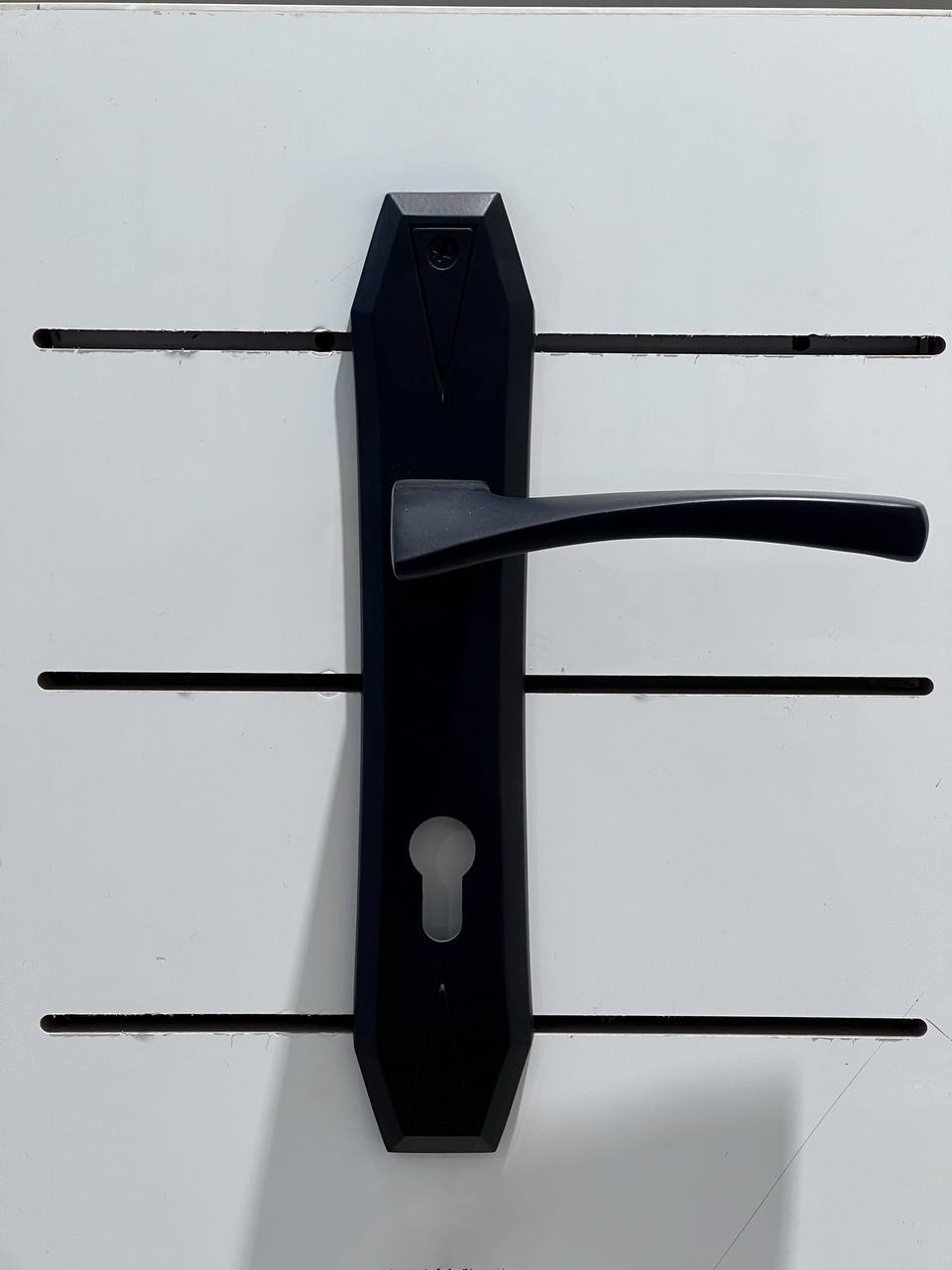 دستگیره درب چوبی ورودی (سویچی) مشکی کد 6000