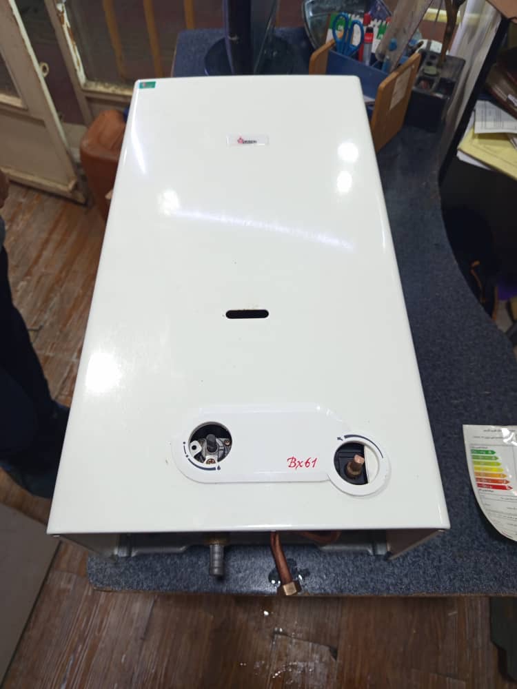 آبگرمکن بوتان 4115