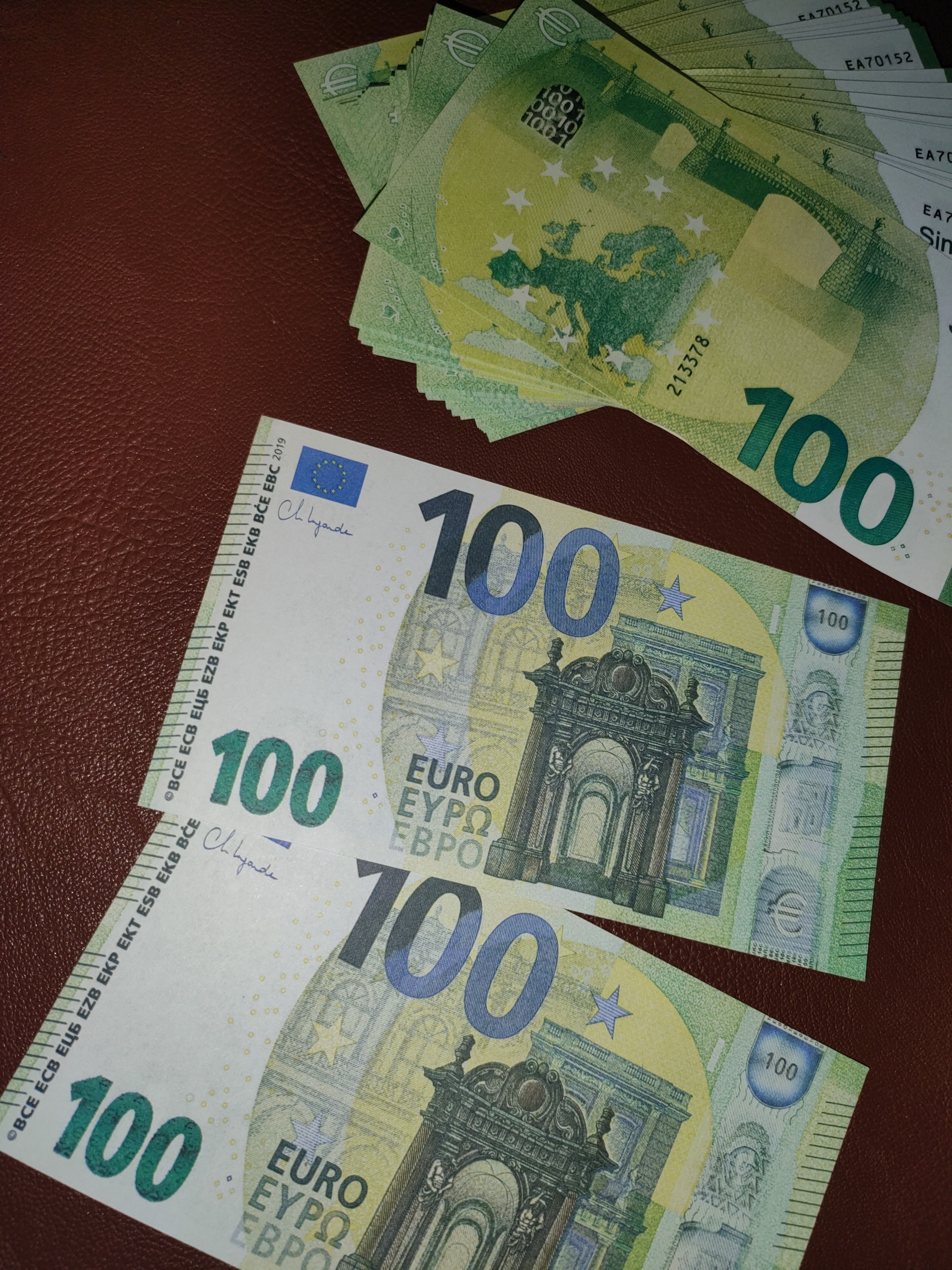 اسکناس 100یوروئی تزئینی بسته 100عددی