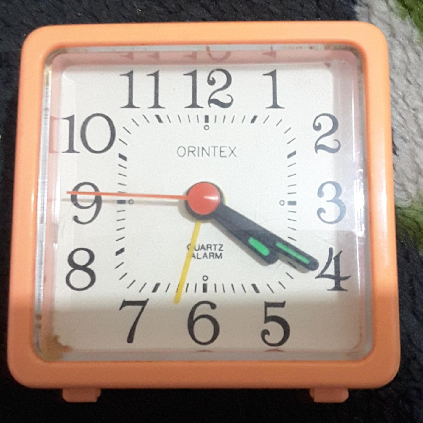 ساعت رومیزی رونیتکس