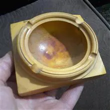 زیرسیگاری