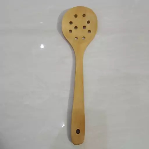 کفگیر چوبی برنج سوراخ دار