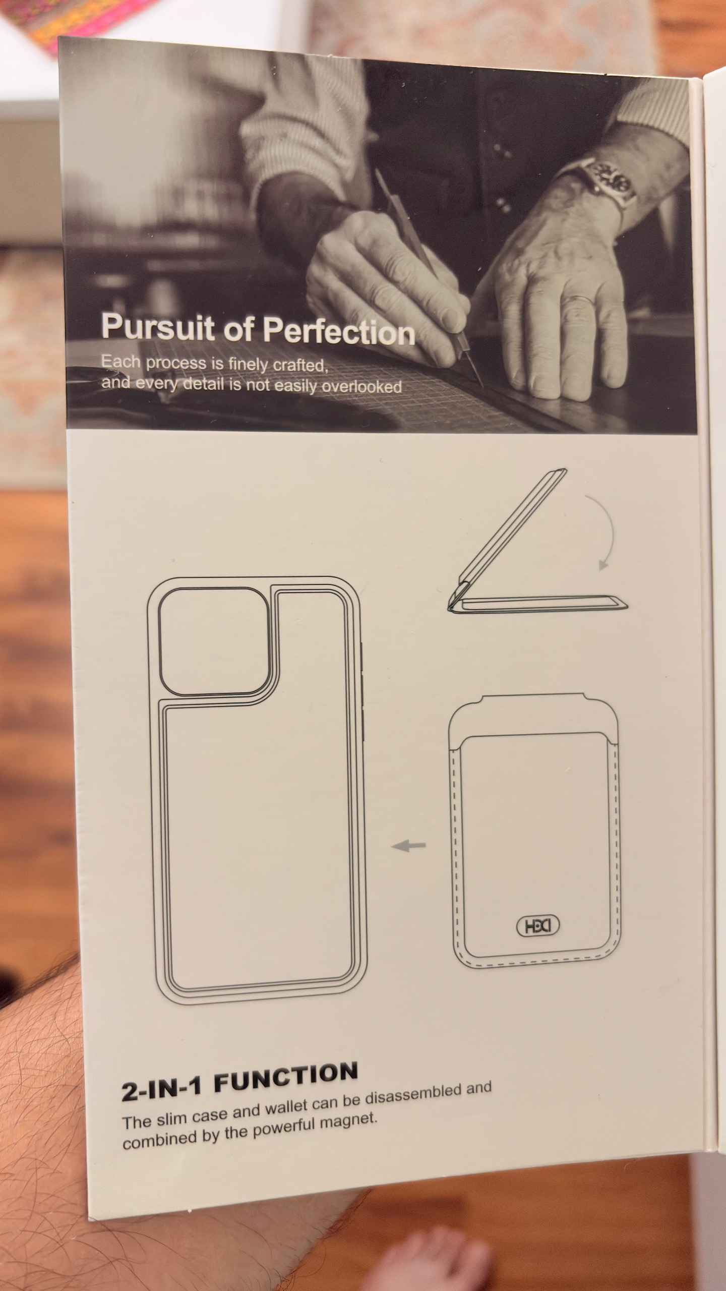 قاب چرمی به همراه ولت مگ سیف hdd