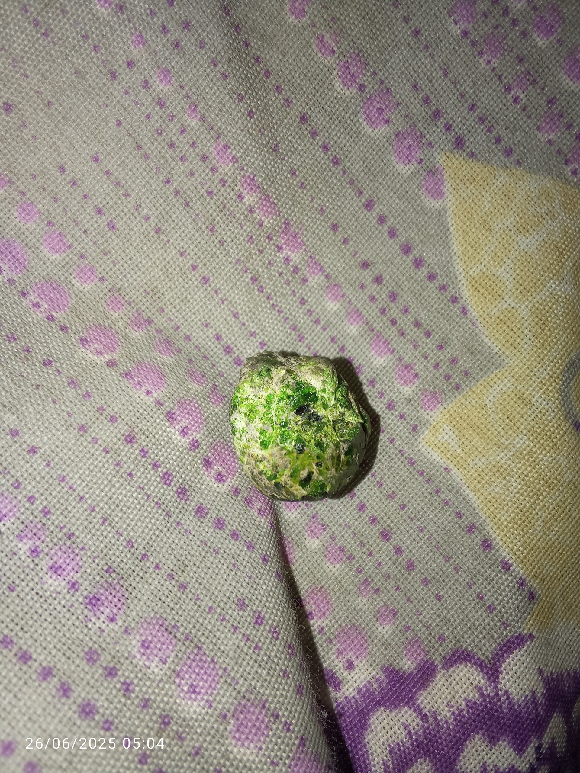 گارنت سبز چشم گربه