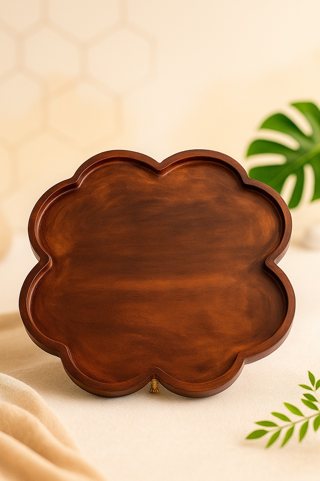 سینی و شیرینی خوری