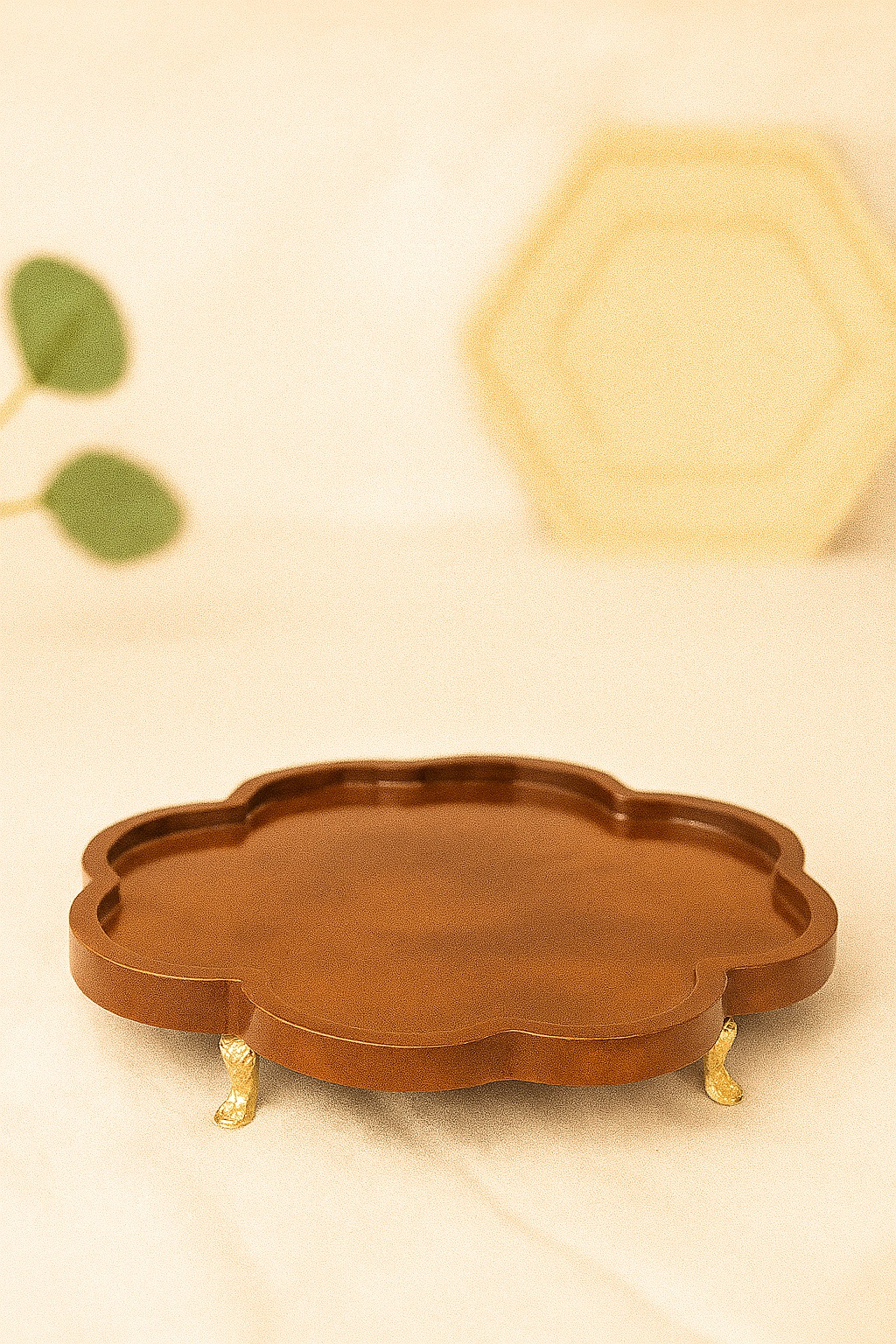 سینی و شیرینی خوری