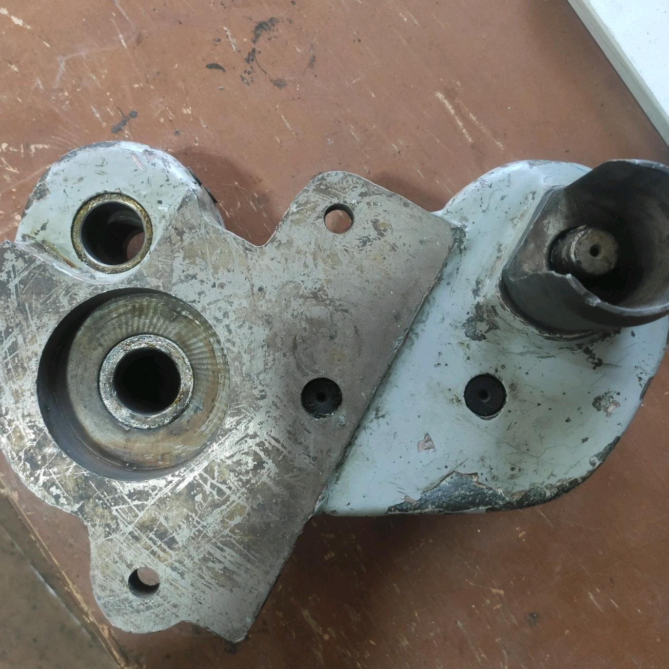 گیربکس دستگاه تراش Poręba لهستان (ارسال رایگان)