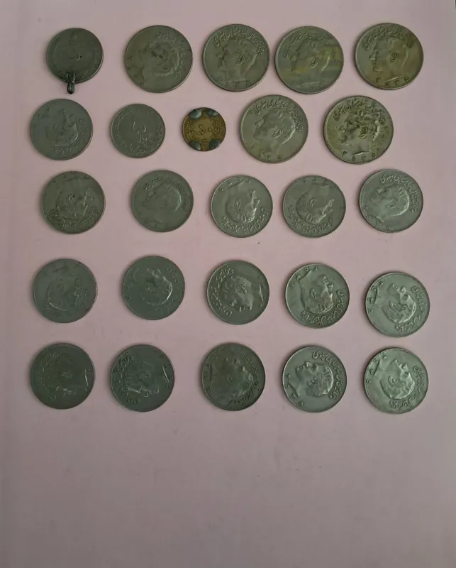 104 عدد سکه