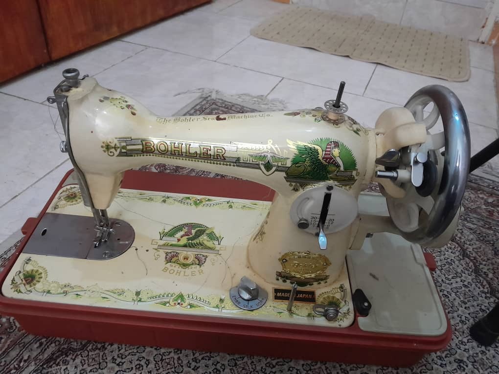 چرخ خیاطی آنتیک و کاملا نو، مارک بوهلر