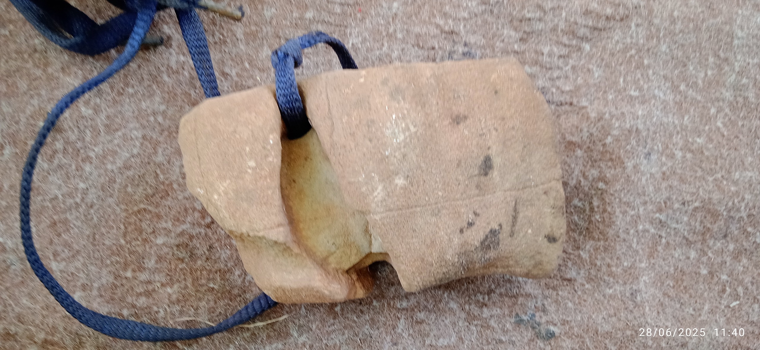 قفل کتابی سنگی