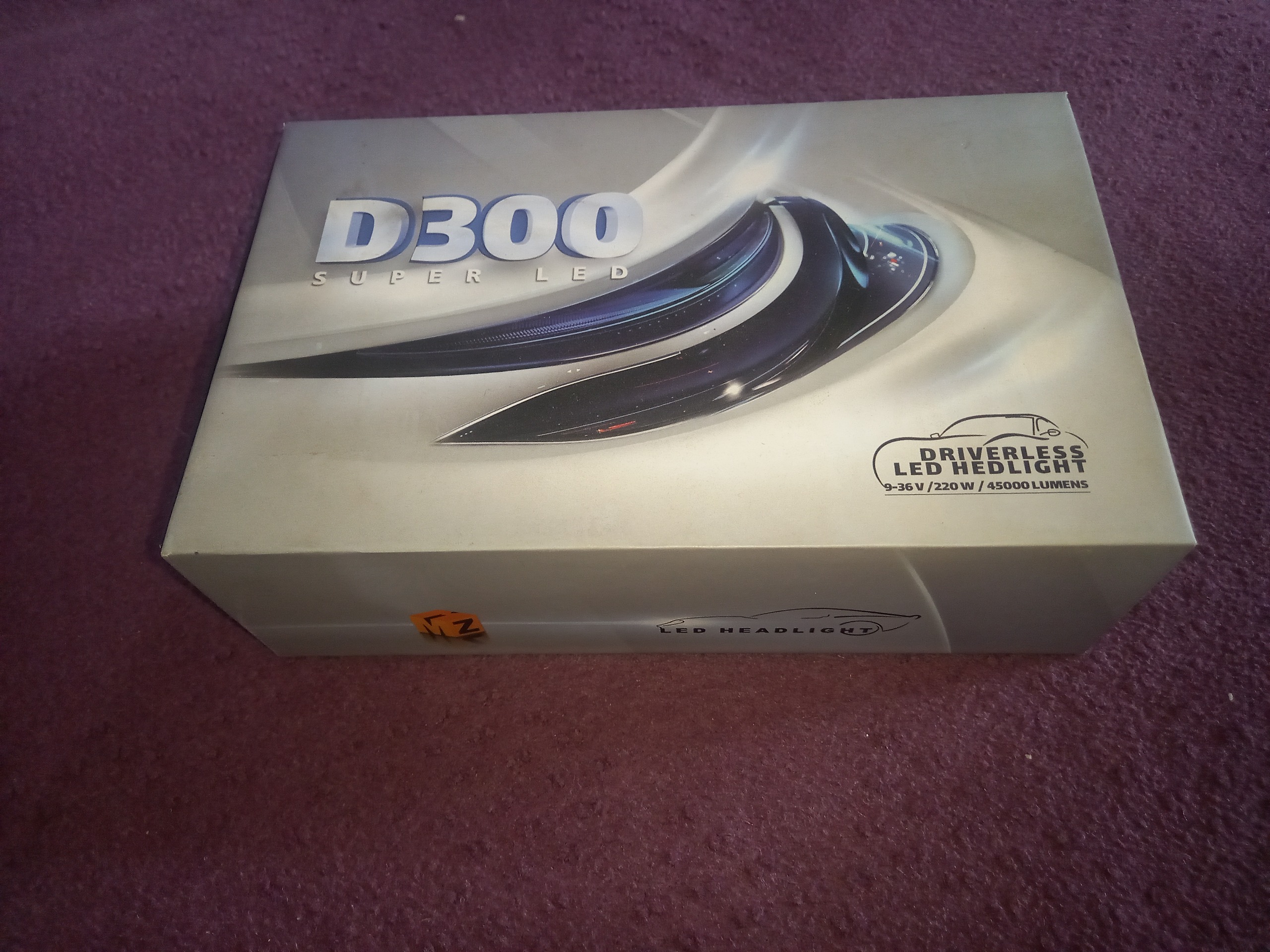هدلایت D300 پایه h7