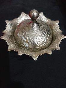 قندان