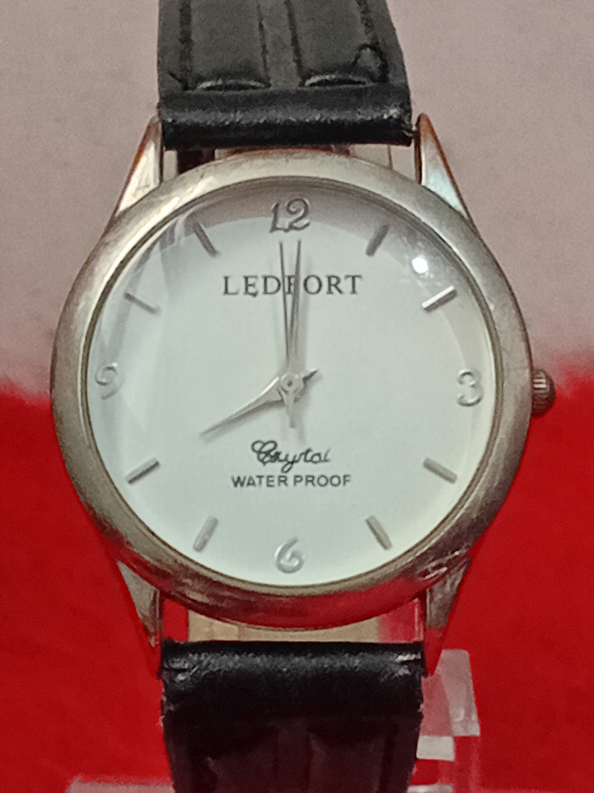 ساعت مچی لدفورت