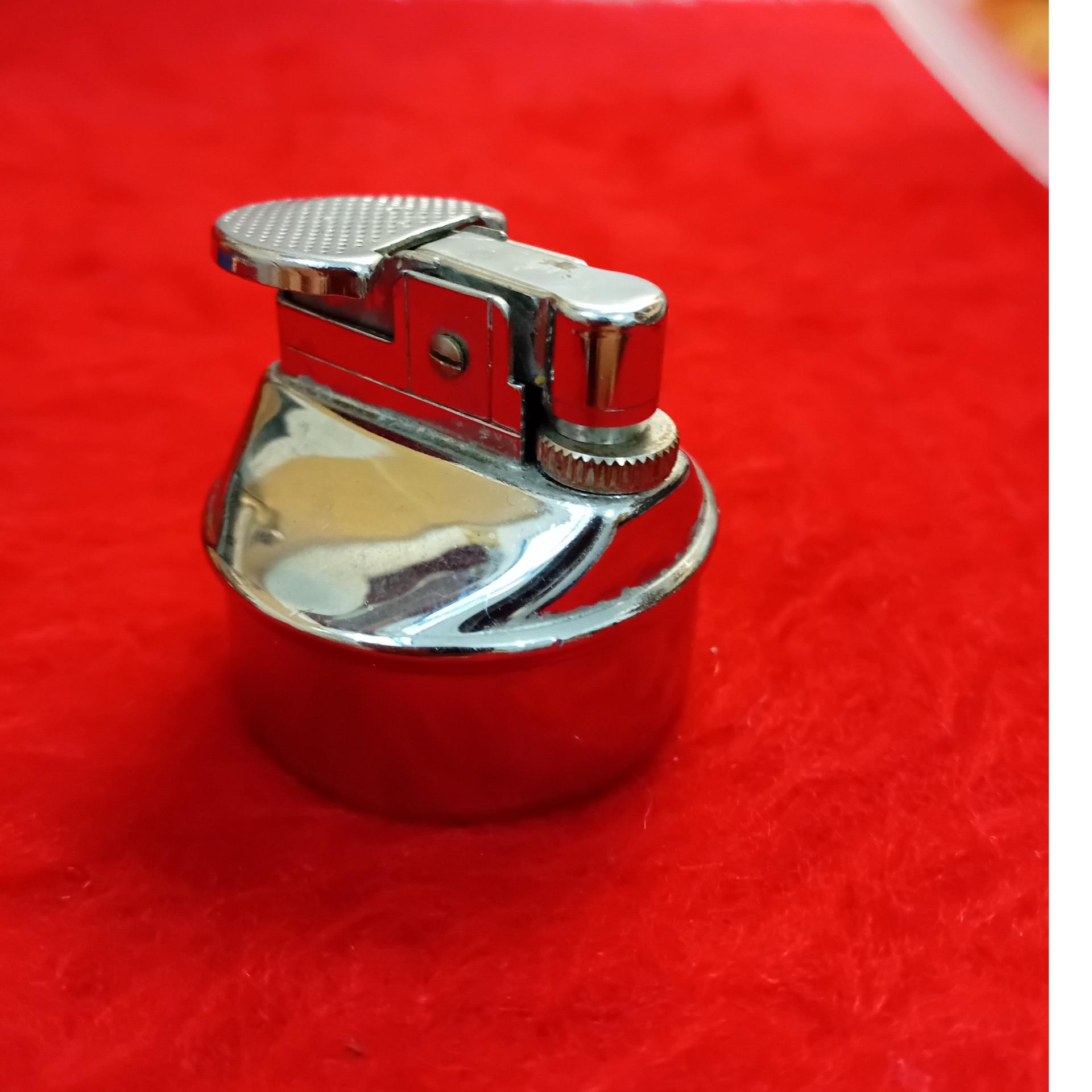 فندک قدیمی بدون گاز