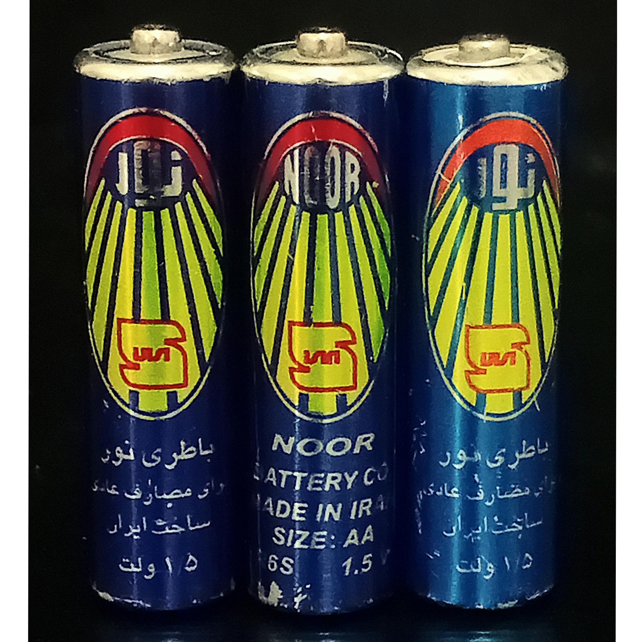 یعع عدد باتری قلمی نور قدیمی